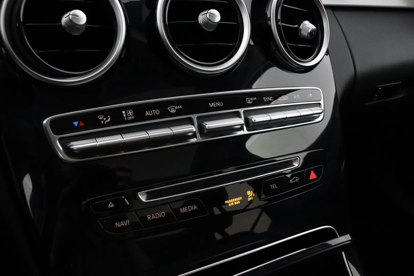 MERCEDES-BENZ C YKU-442 carousel image