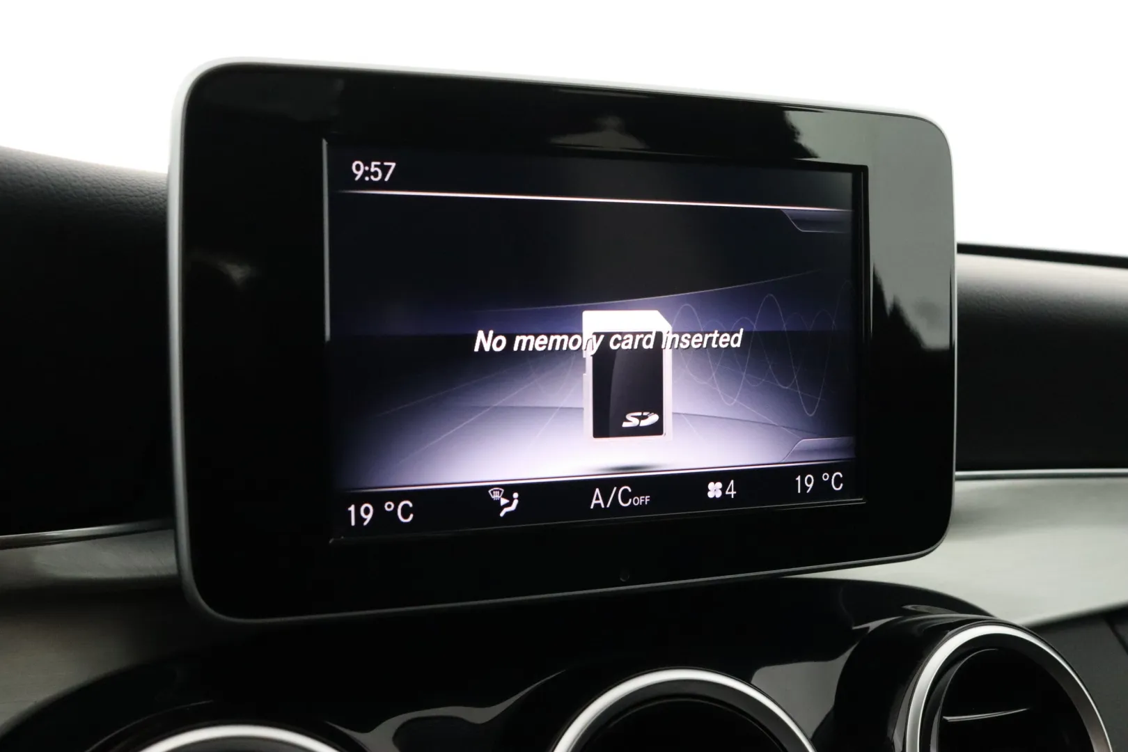 MERCEDES-BENZ C YKU-442 carousel image