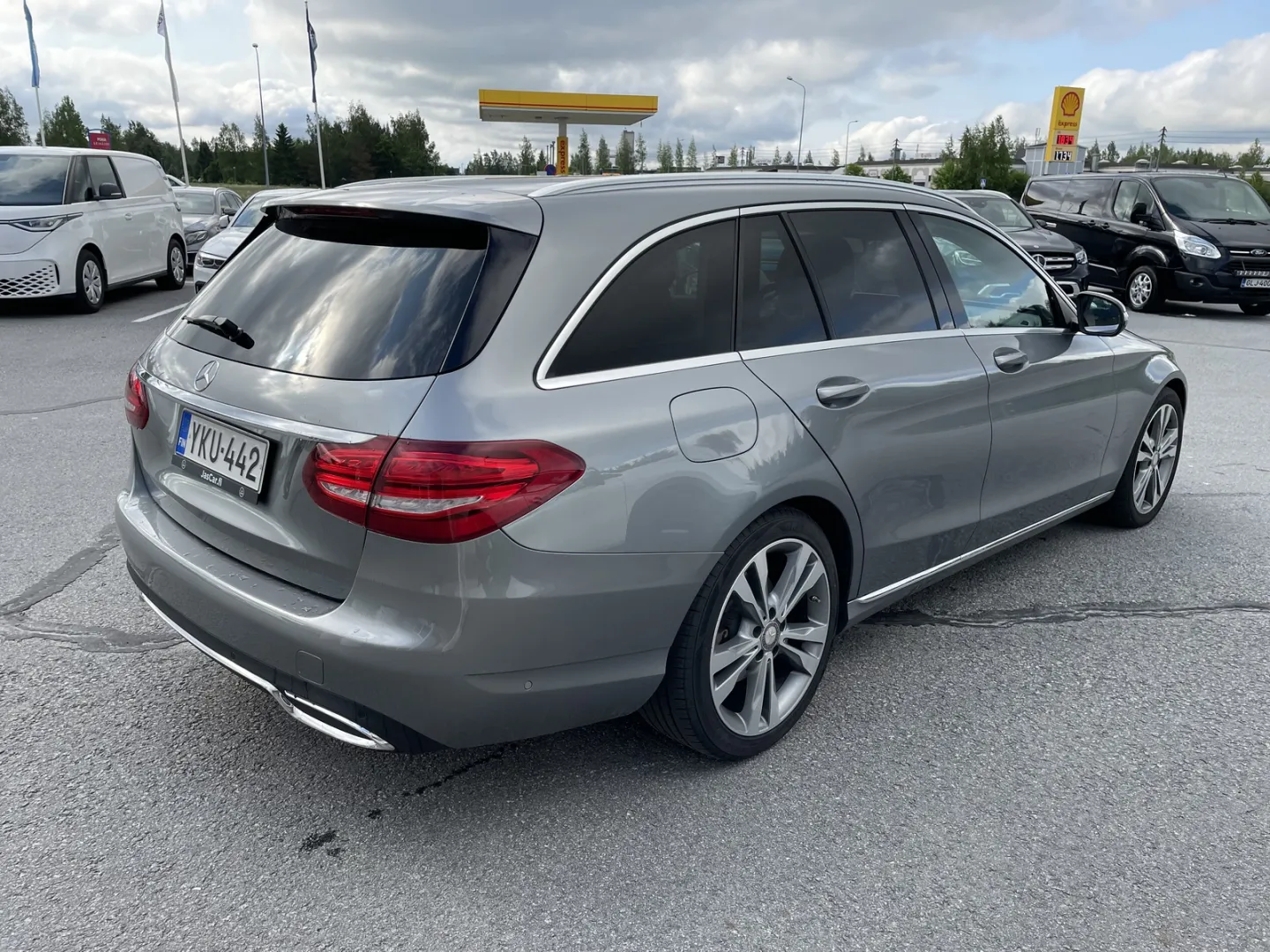 MERCEDES-BENZ C YKU-442 carousel image