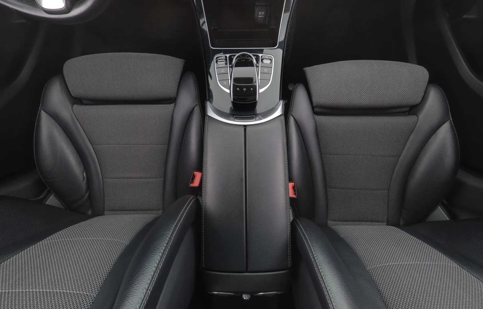 MERCEDES-BENZ C YKU-442 carousel image
