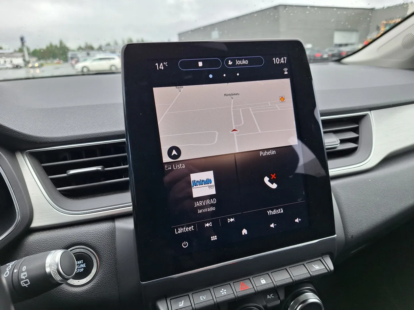 RENAULT Captur MYV-256 carousel image