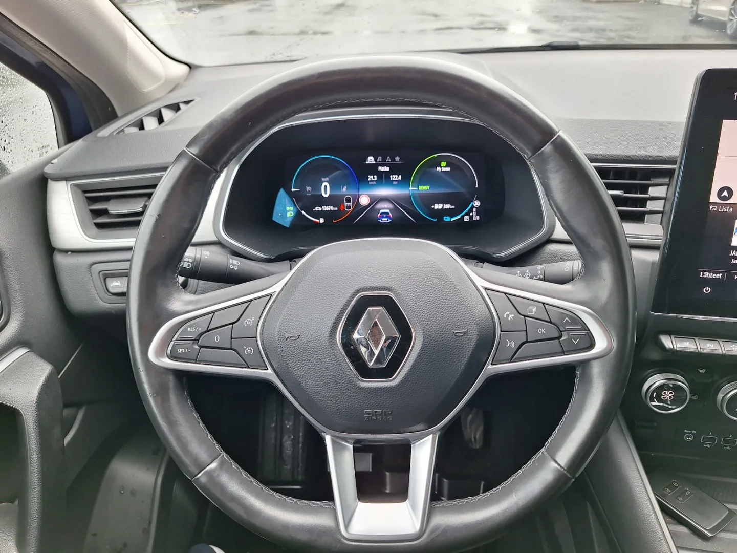 RENAULT Captur MYV-256 carousel image