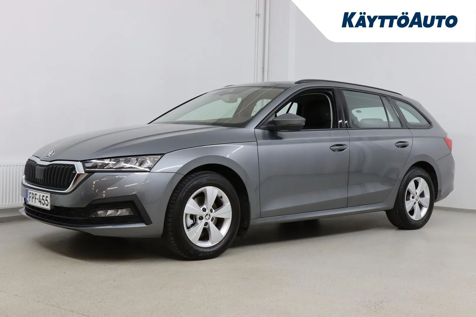 SKODA Octavia FPF-455 carousel image
