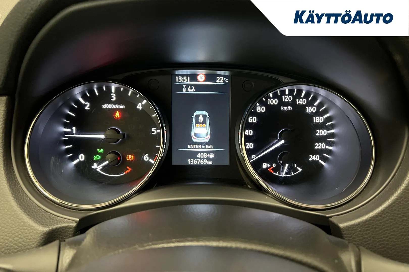 NISSAN Qashqai JKN-584 carousel image
