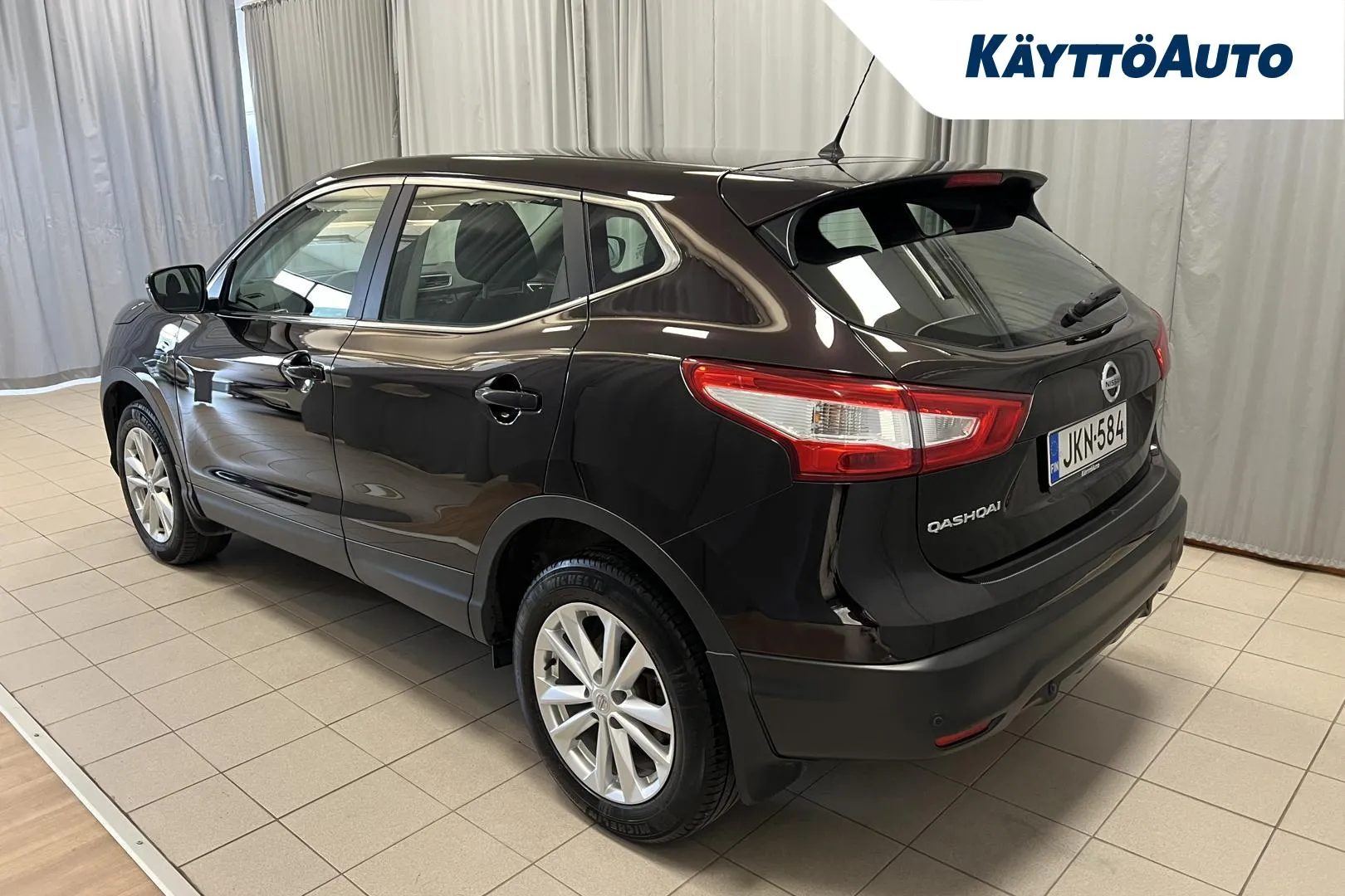 NISSAN Qashqai JKN-584 carousel image