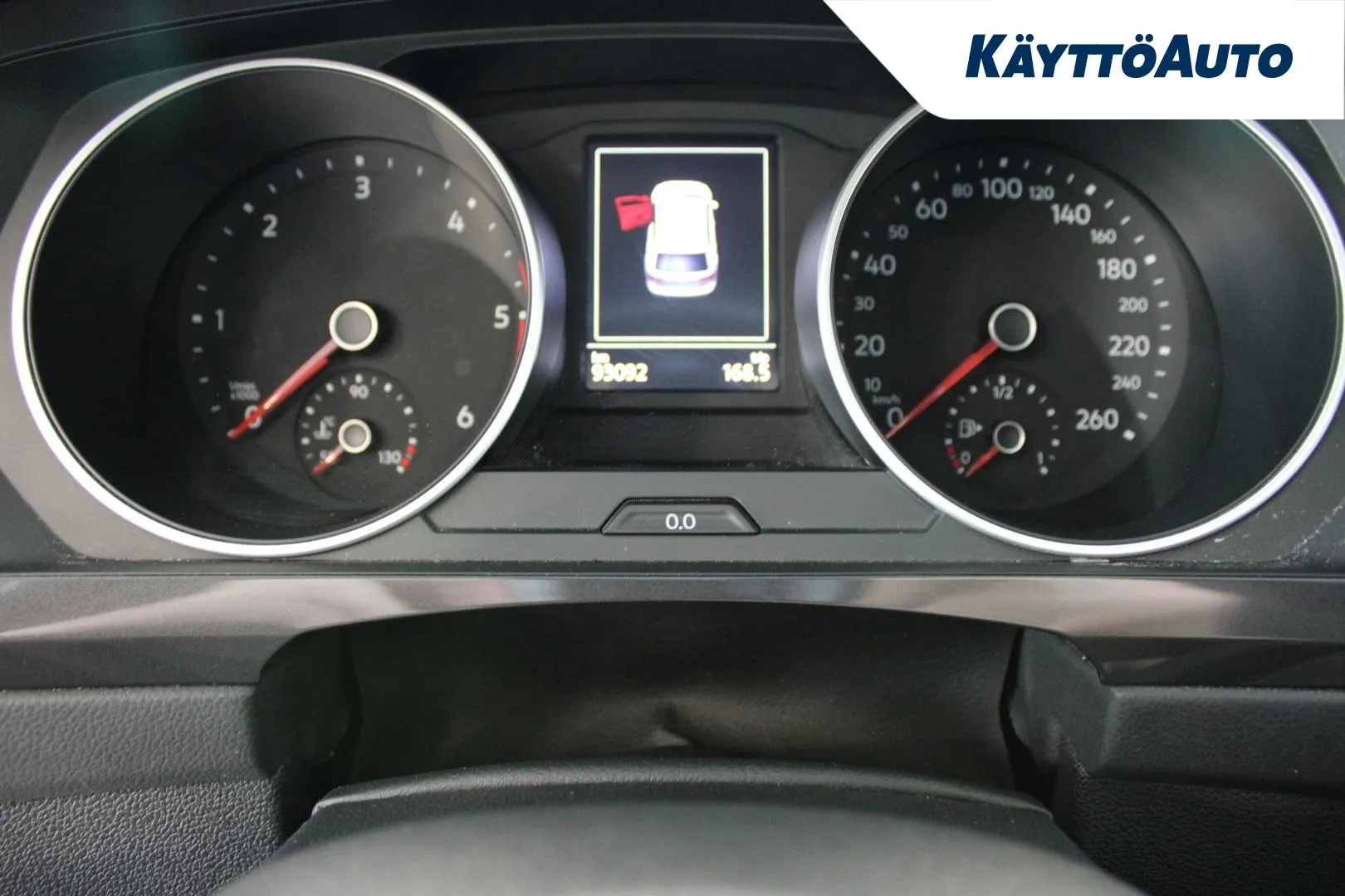 VOLKSWAGEN Tiguan MMN-230 carousel image