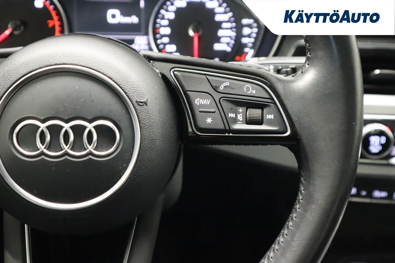 AUDI A4 KNS-629 carousel image