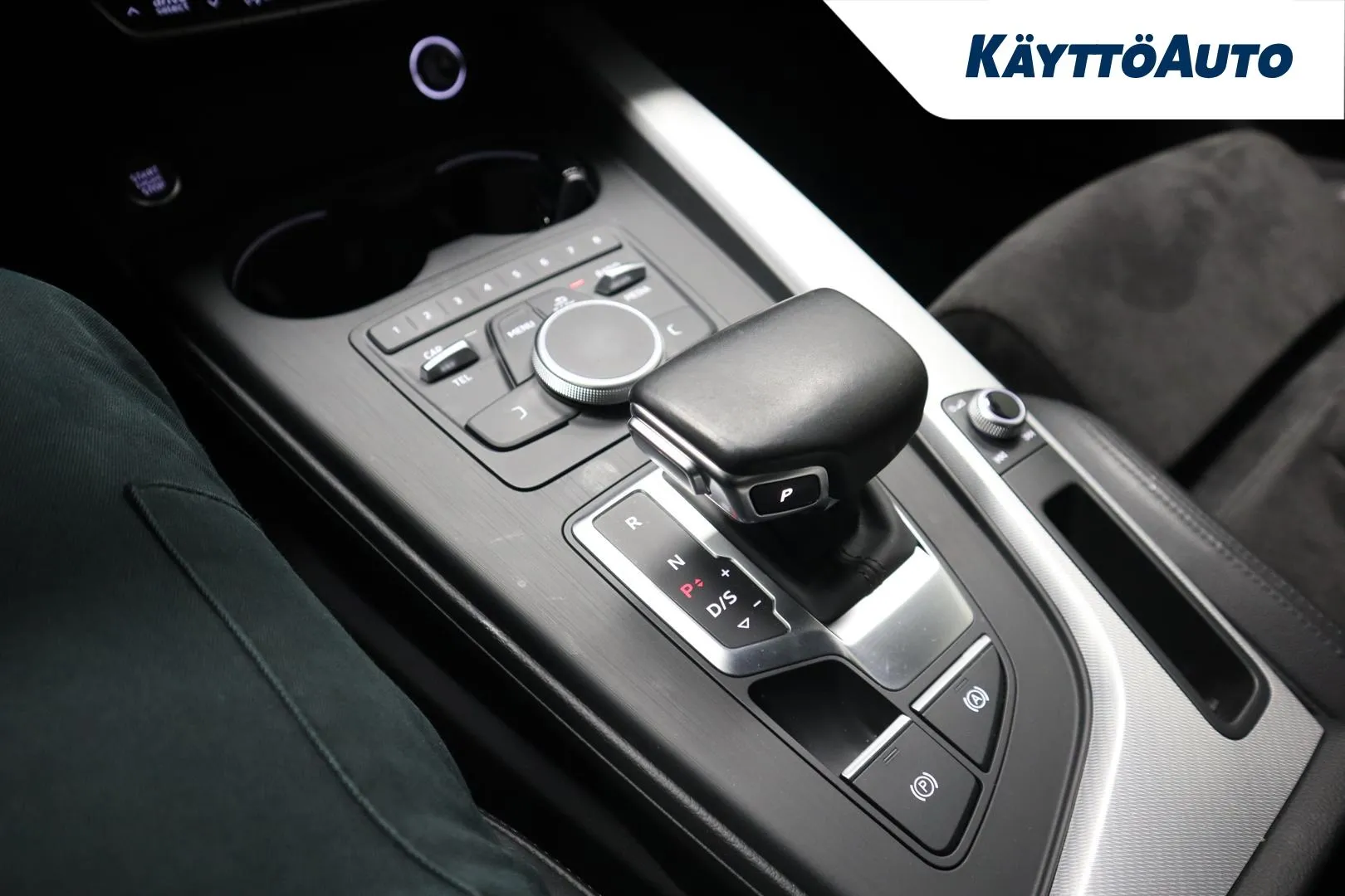 AUDI A4 KNS-629 carousel image