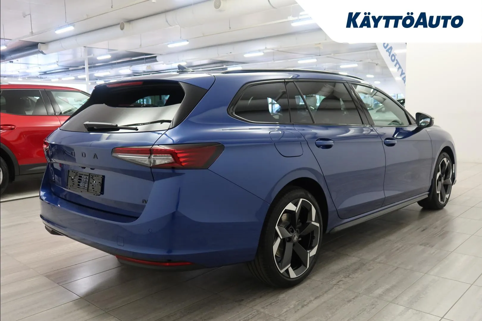 Skoda Superb JOE-987 carousel image