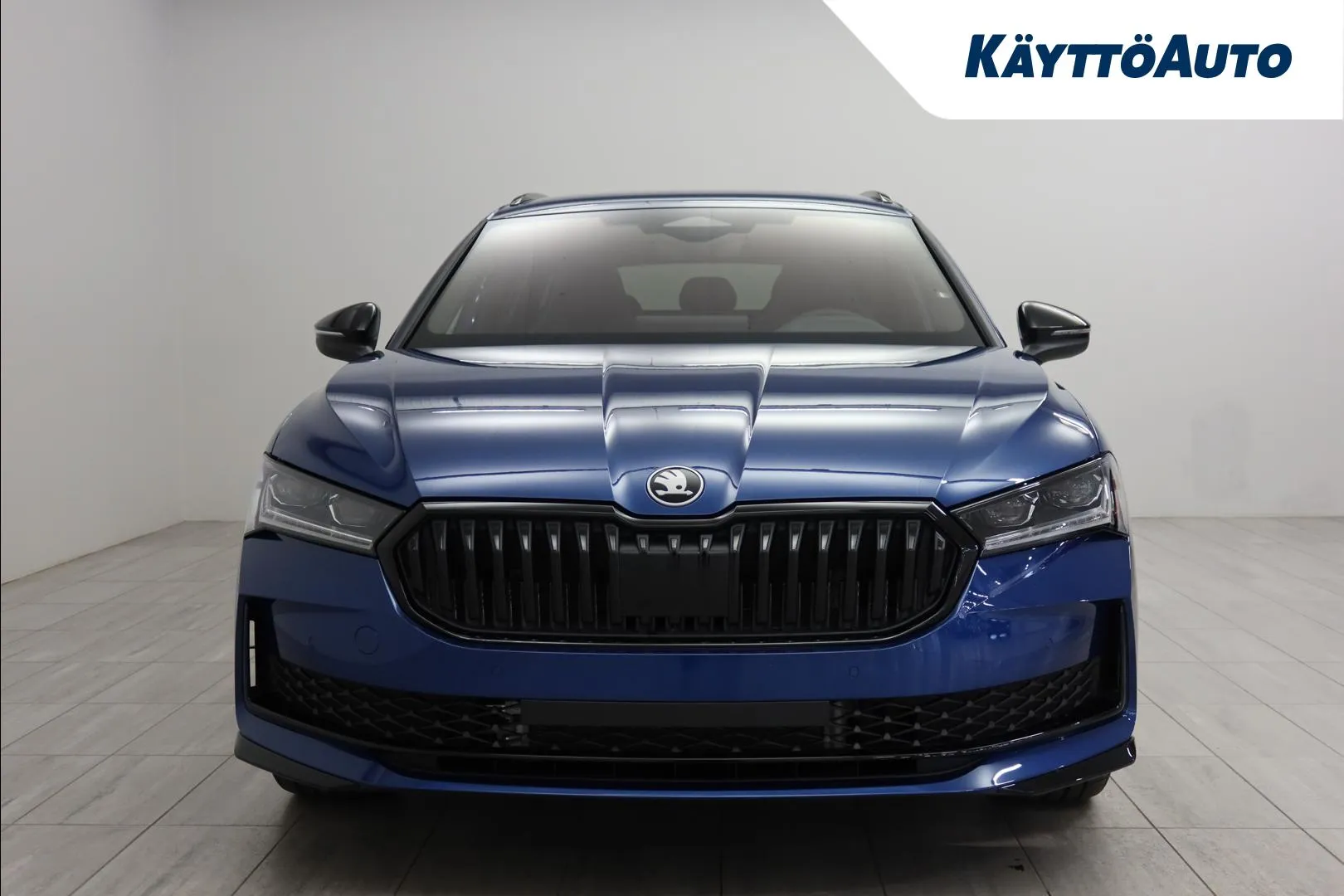 Skoda Superb JOE-987 carousel image