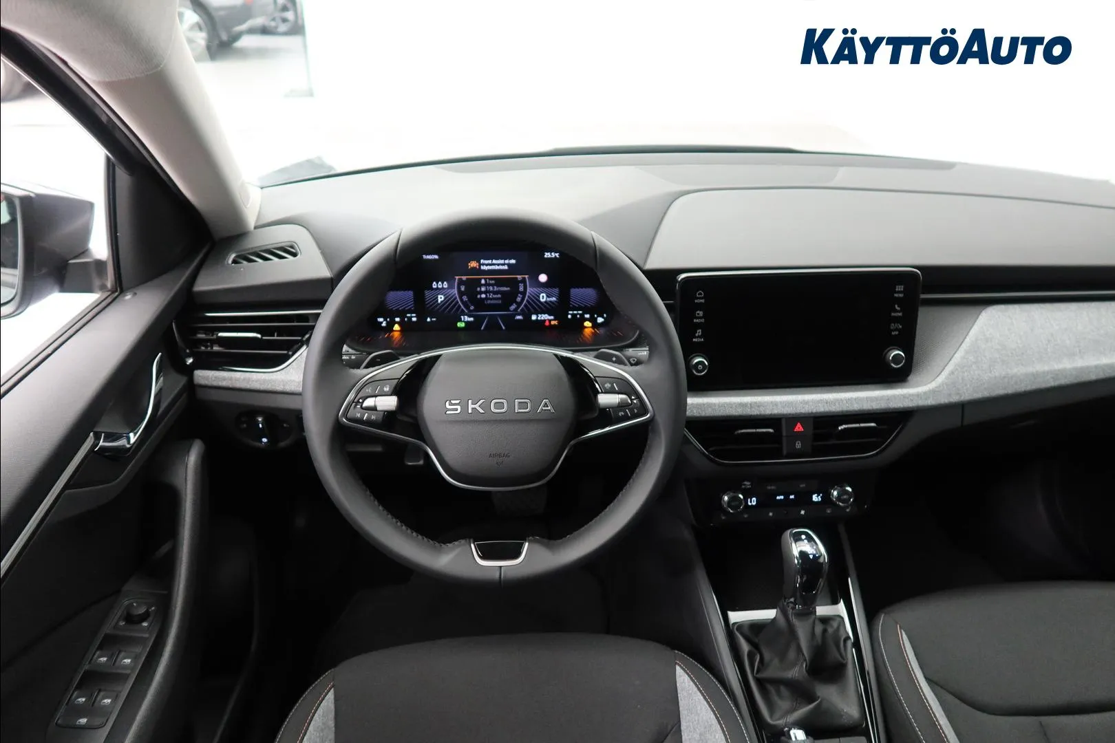Skoda Scala JOE-644 carousel image