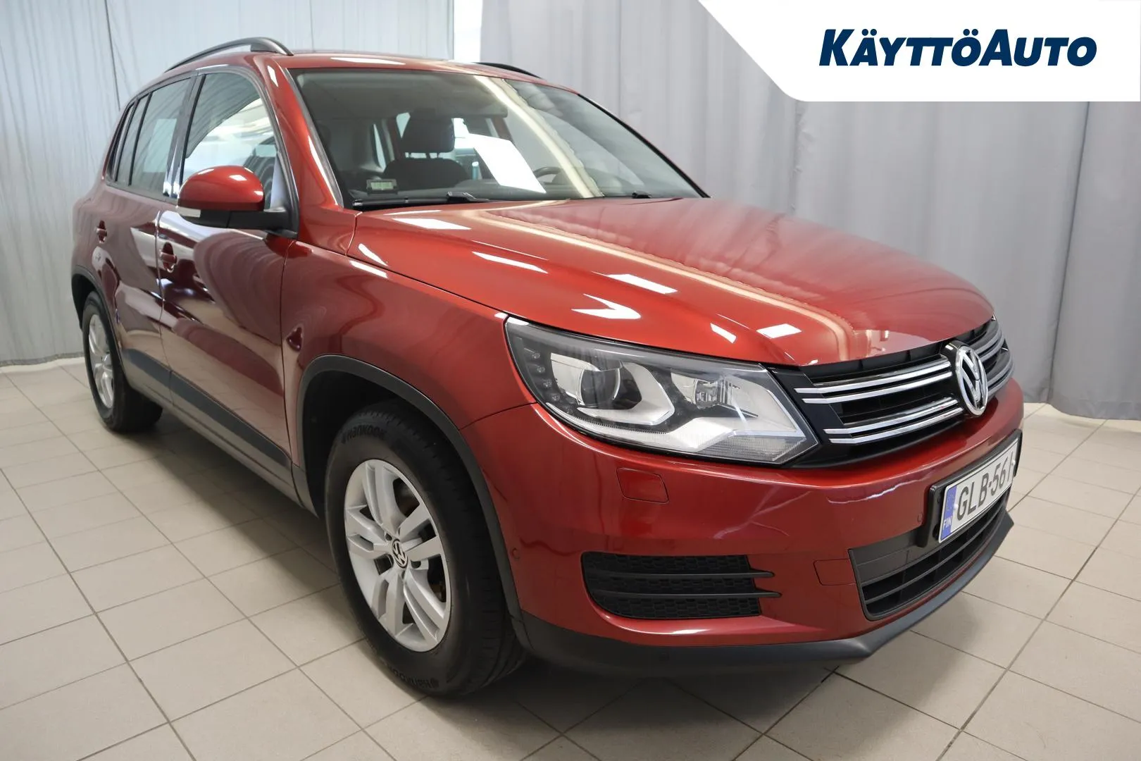 VOLKSWAGEN Tiguan GLB-561 carousel image