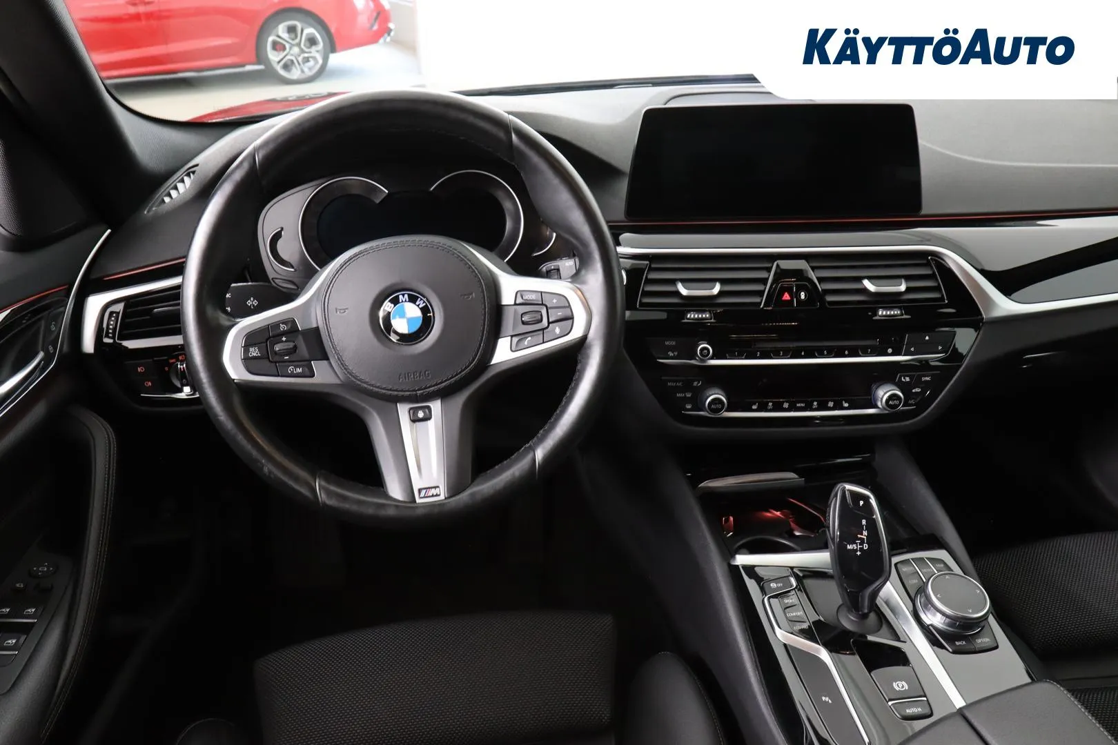 BMW 520 GNG-861 carousel image