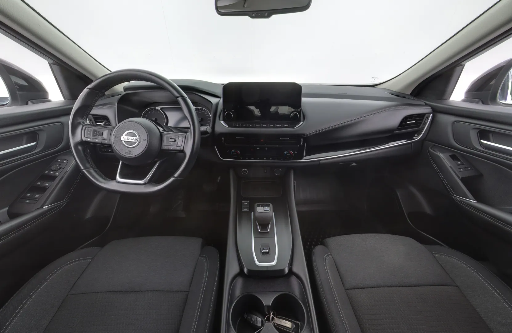NISSAN Qashqai SOU-476 carousel image