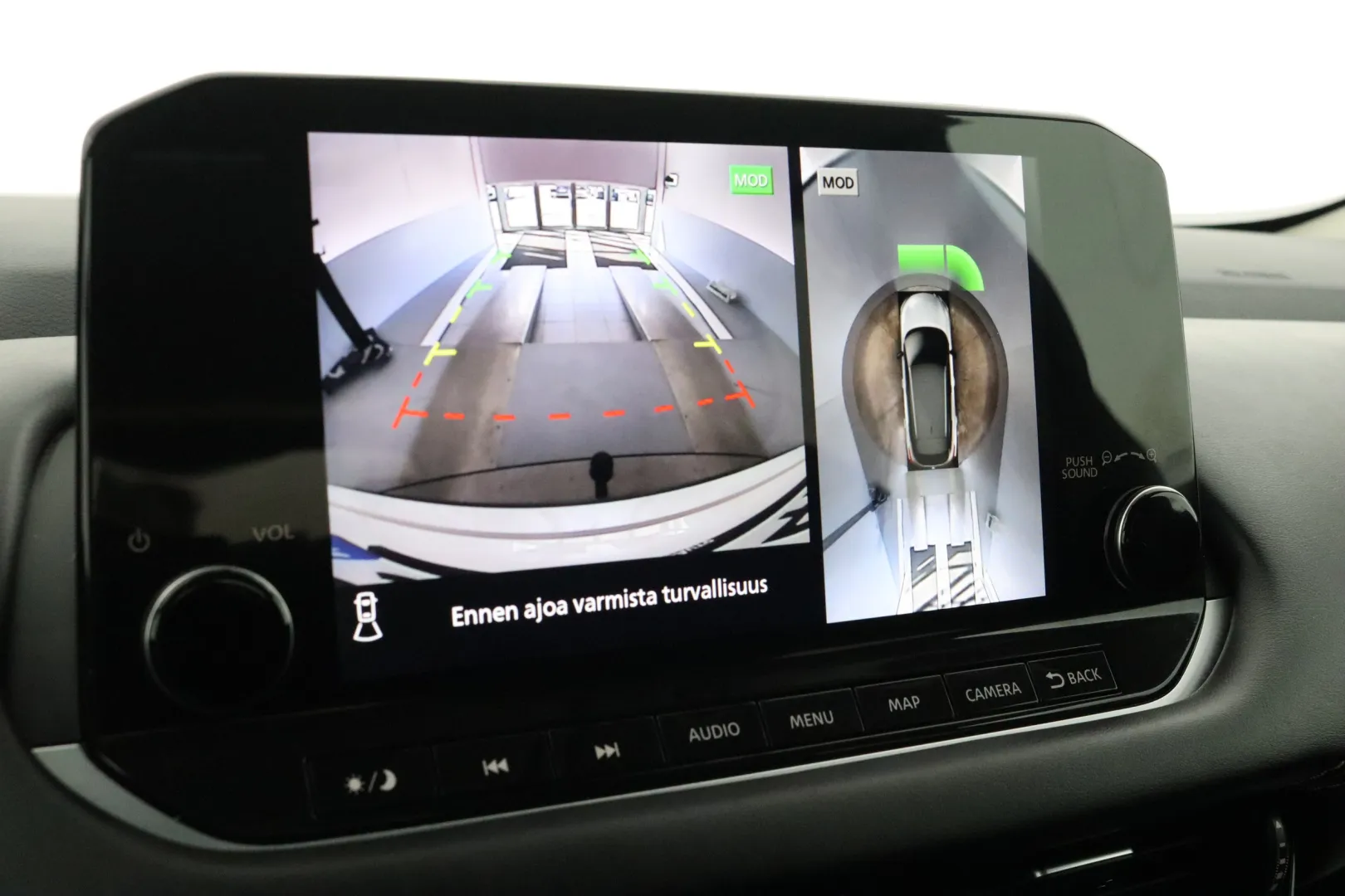 NISSAN Qashqai SOU-476 carousel image
