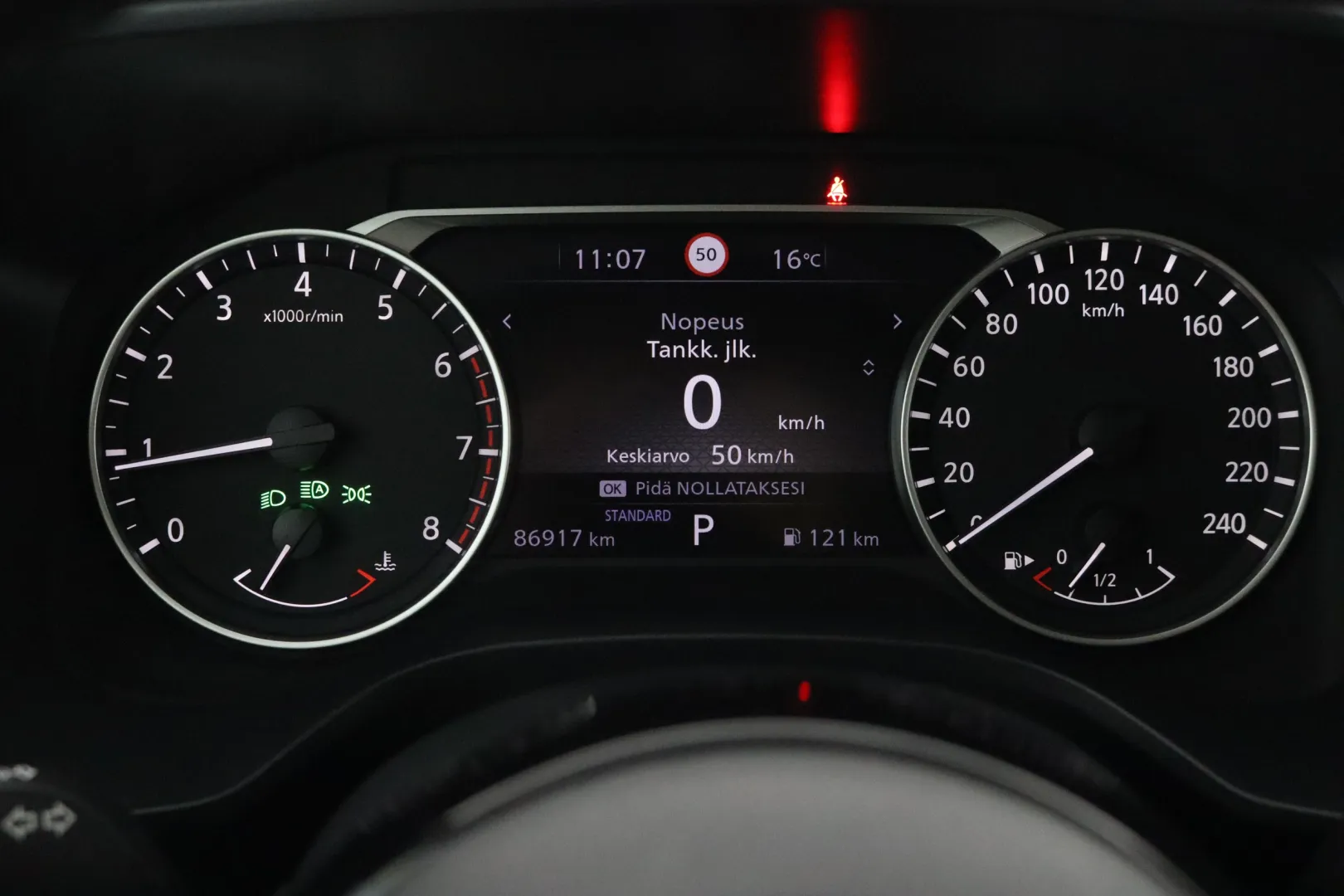 NISSAN Qashqai SOU-476 carousel image