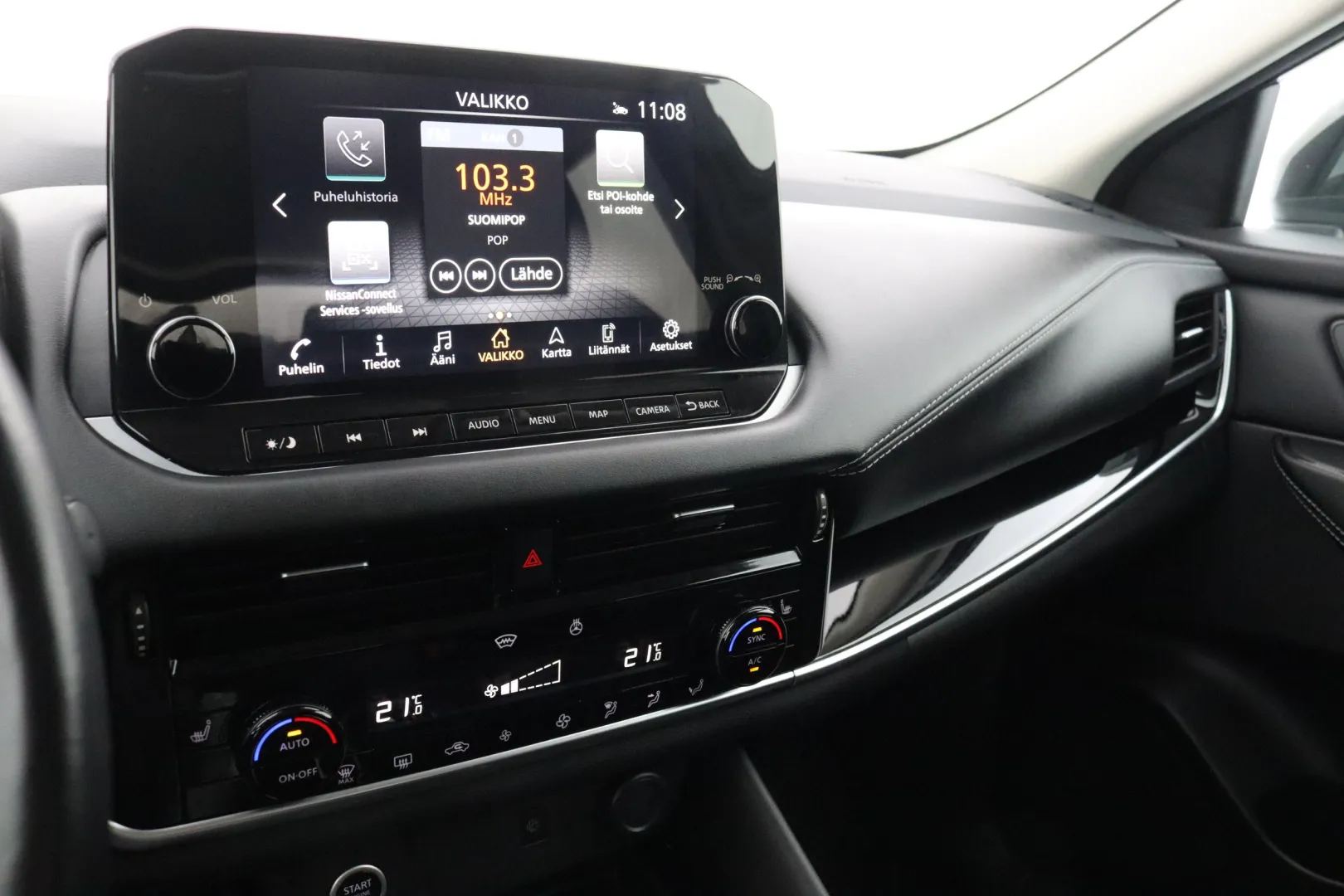 NISSAN Qashqai SOU-476 carousel image