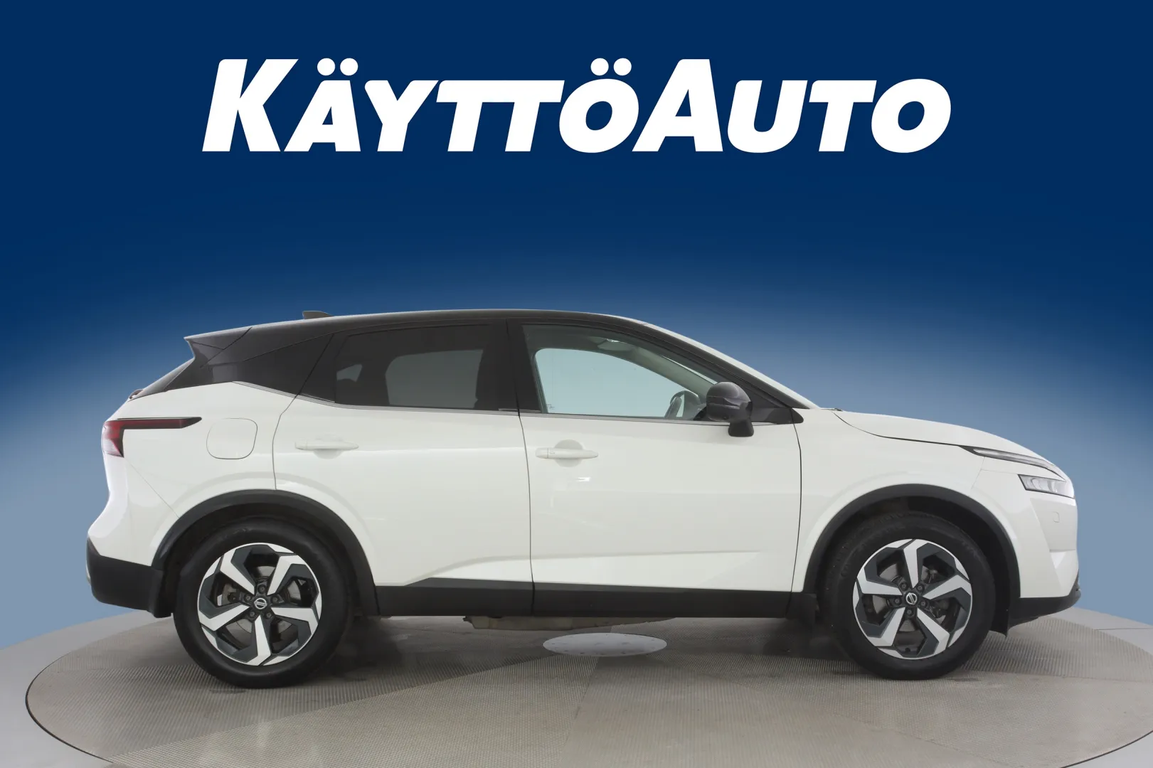 NISSAN Qashqai SOU-476 carousel image