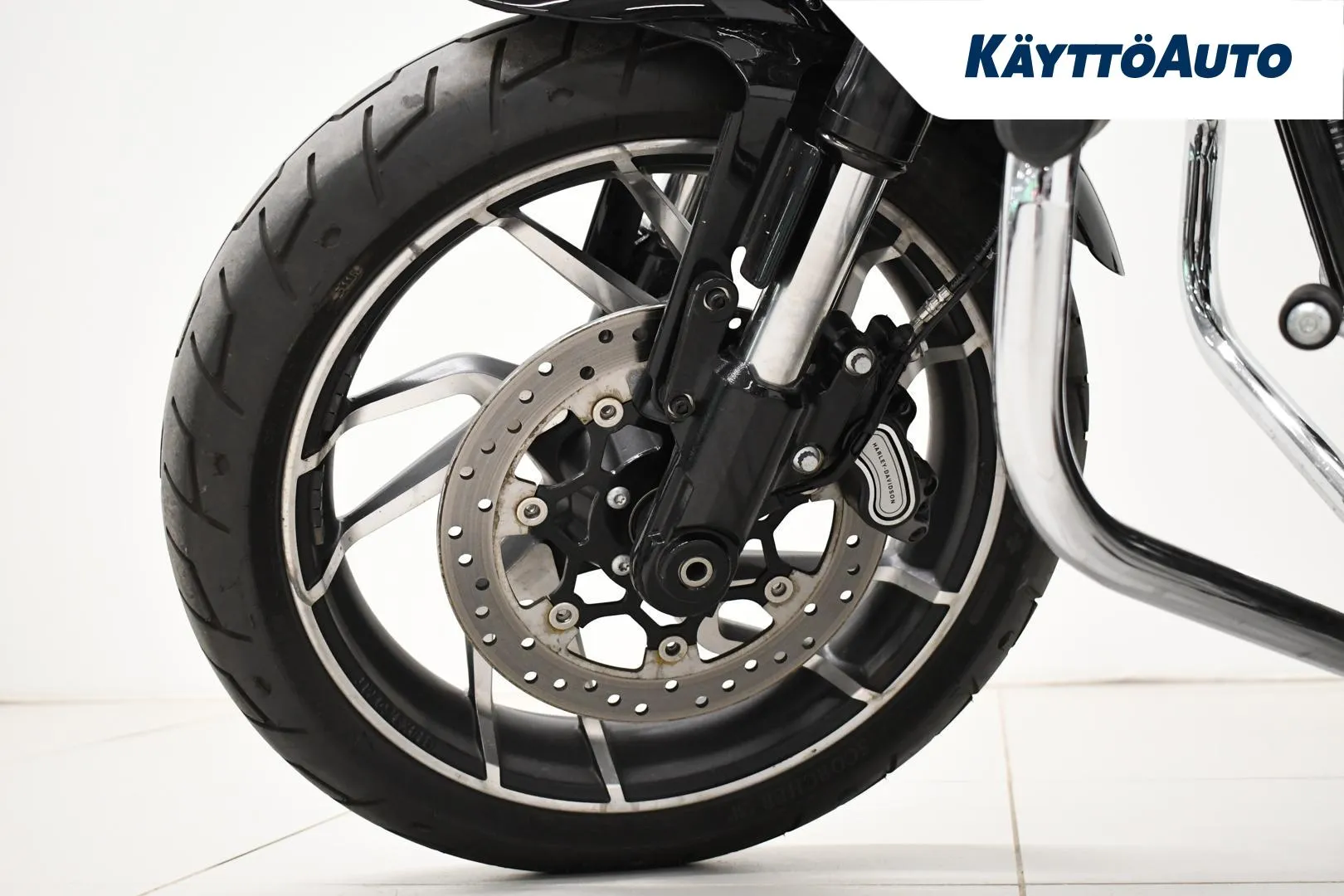 Harley-Davidson Sport Glide 68-VHO carousel image