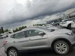 NISSAN Qashqai UYX-888 carousel thumbs