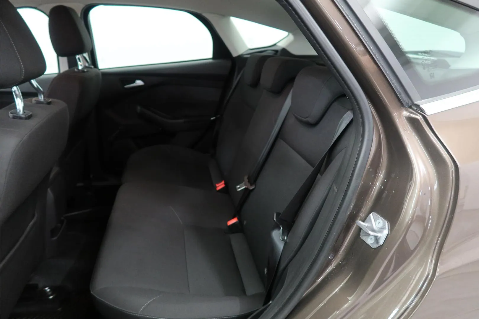 FORD Focus BUV-115 carousel image