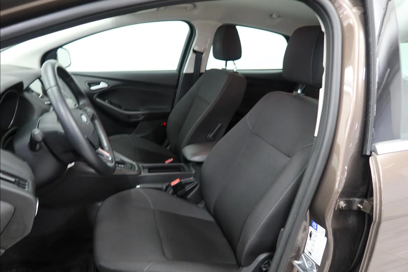 FORD Focus BUV-115 carousel image