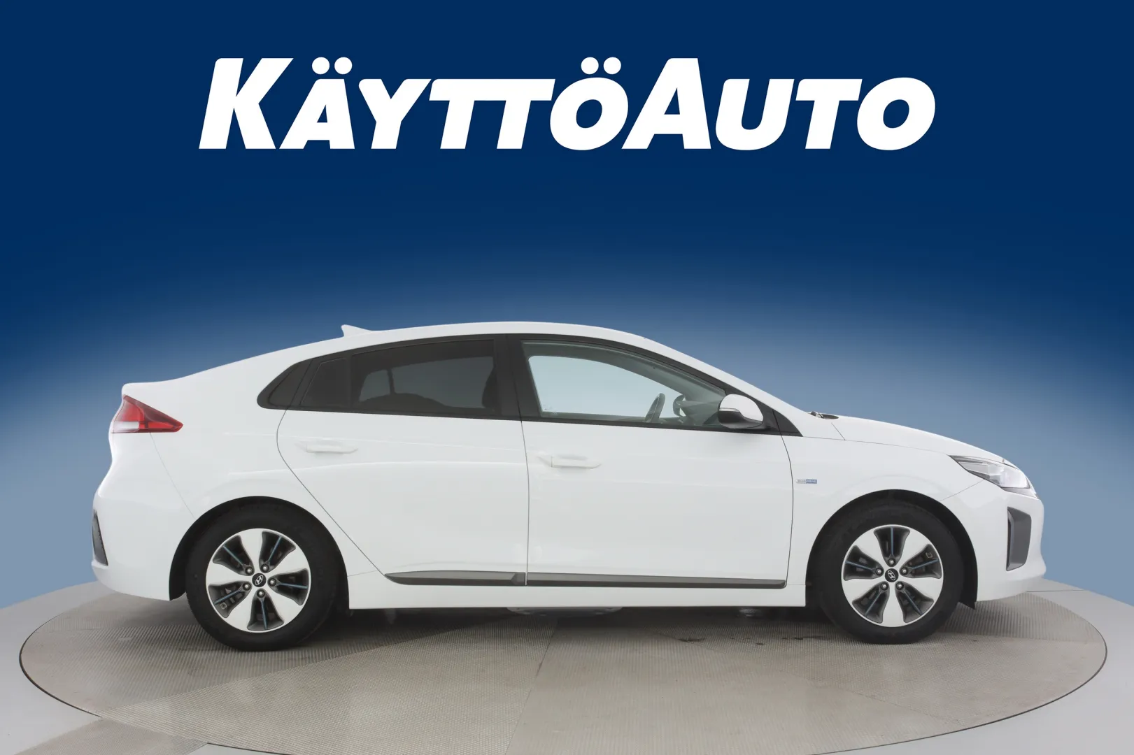 HYUNDAI IONIQ plug-in GNH-459 carousel image