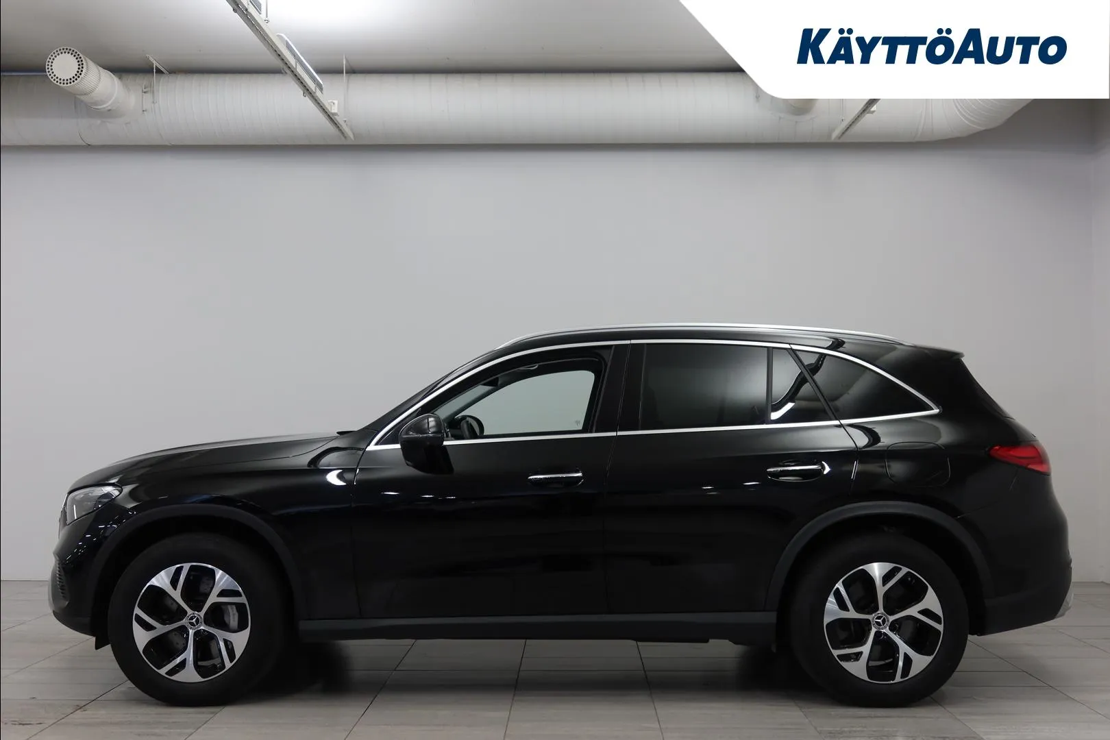MERCEDES-BENZ GLC FRI-972 carousel image