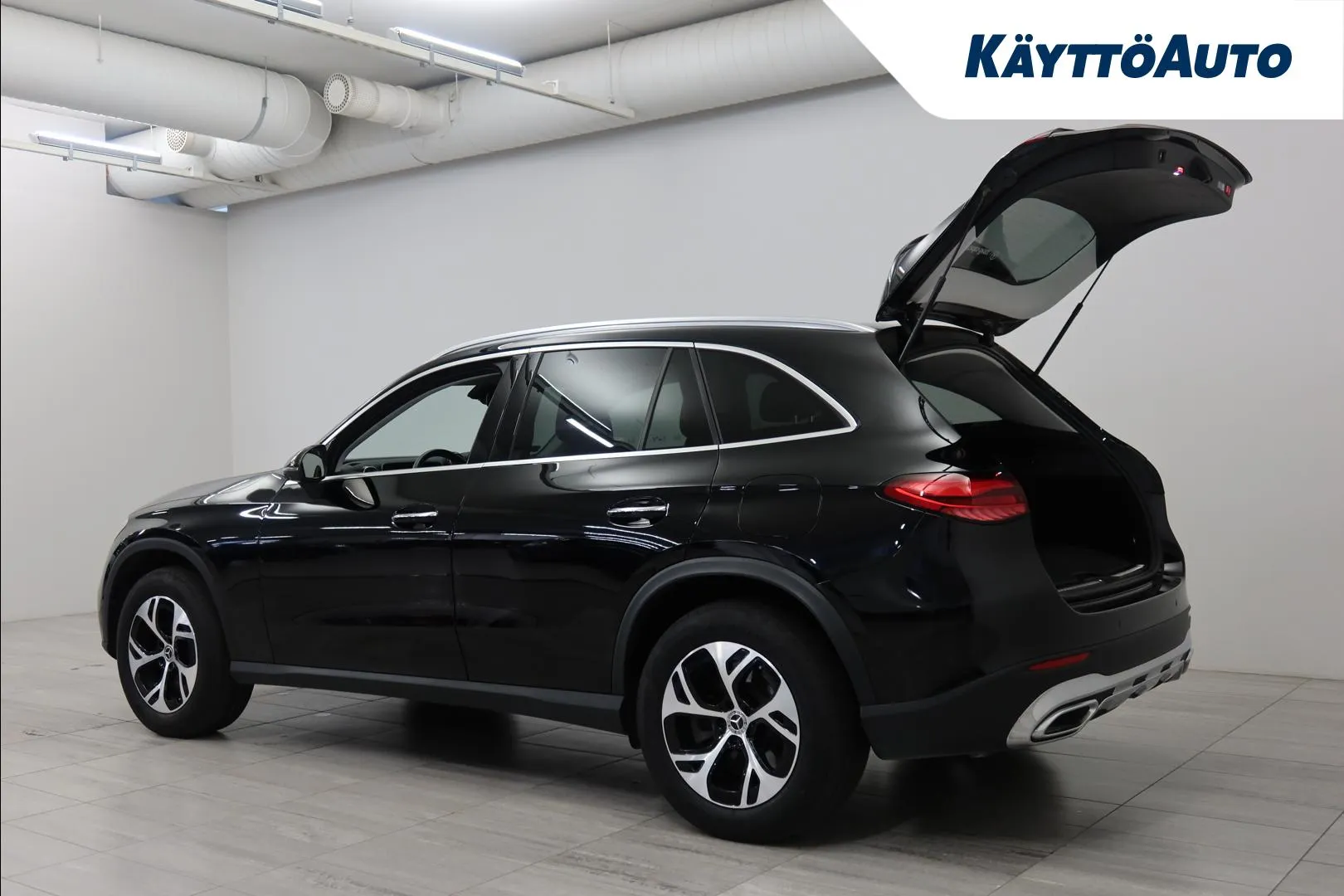 MERCEDES-BENZ GLC FRI-972 carousel image