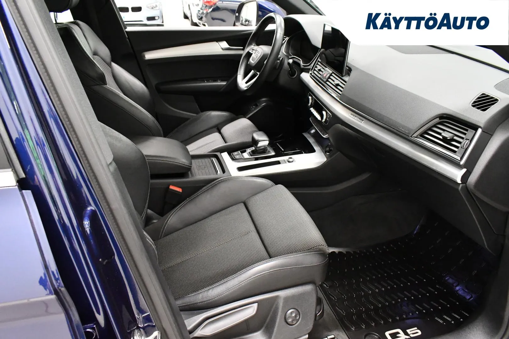 AUDI Q5 ETO-401 carousel image