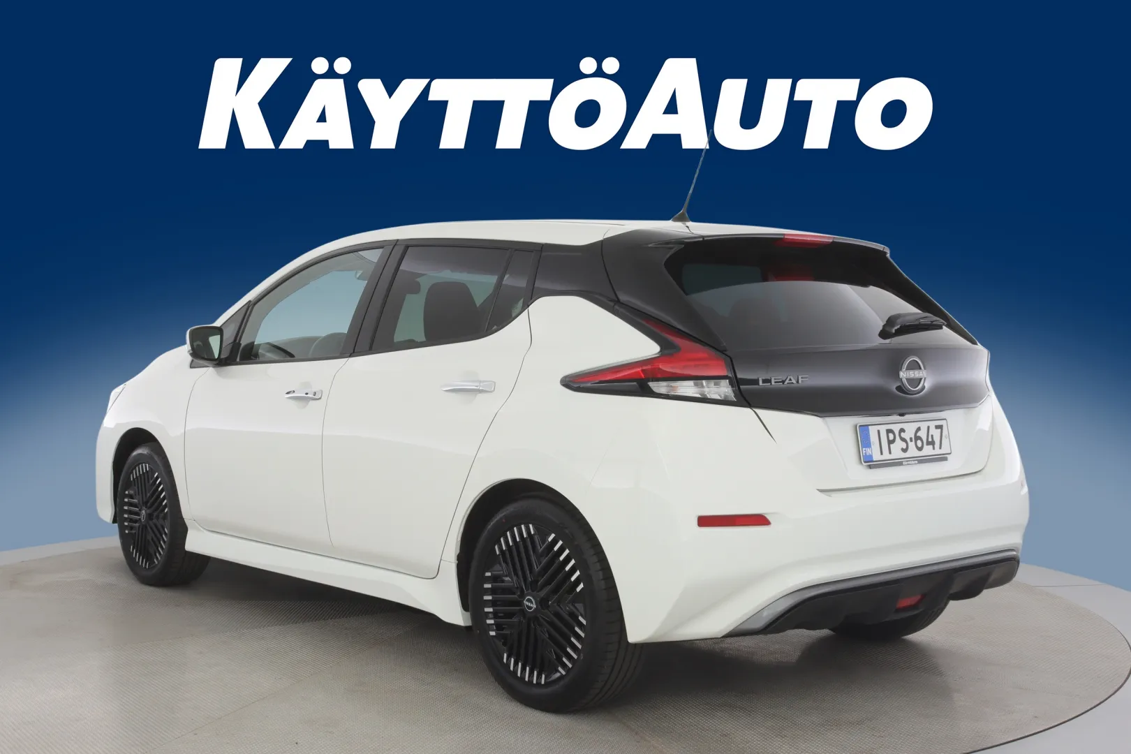 NISSAN Leaf IPS-647 carousel image