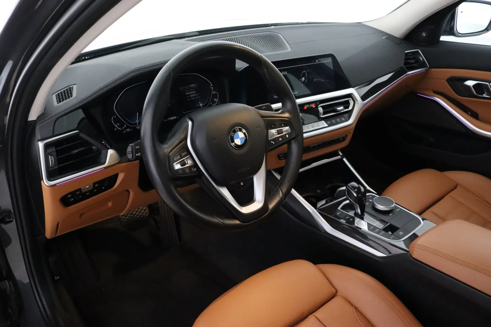 BMW 330 FPU-568 carousel image