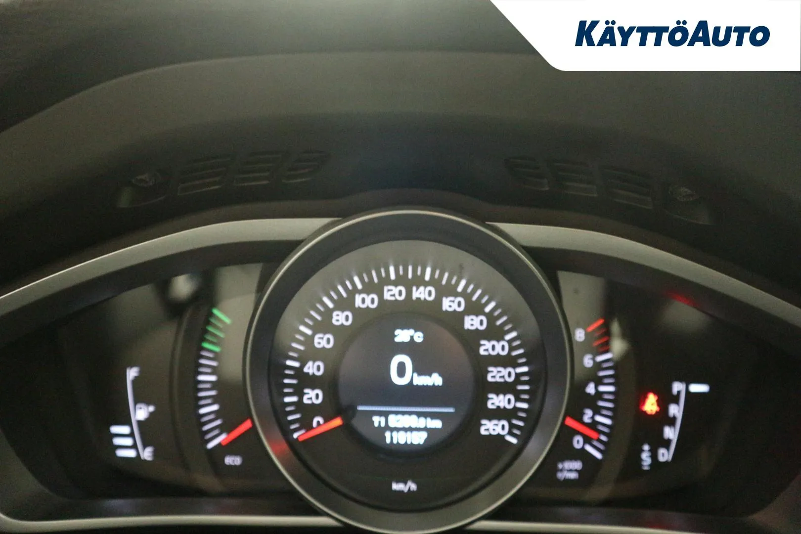 VOLVO V40 FMO-858 carousel image