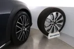 MERCEDES-BENZ E KUL-182 carousel thumbs