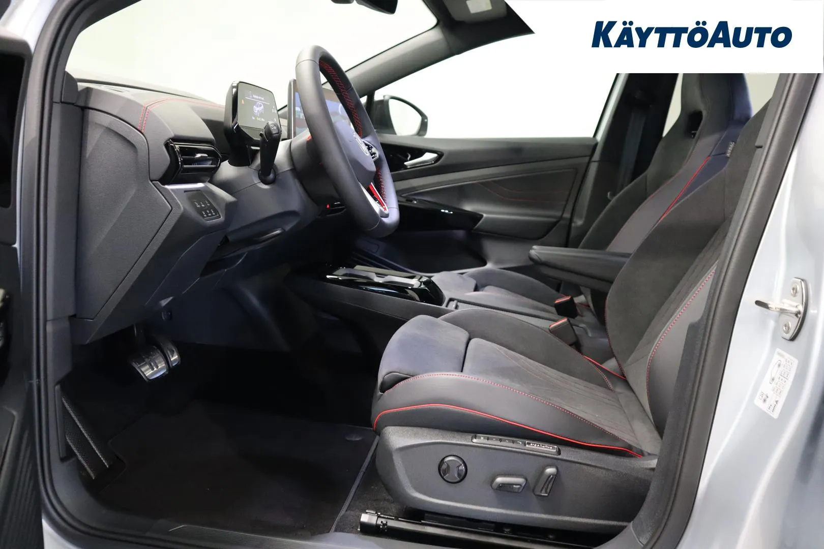 Volkswagen ID.4 GRI-675 carousel image