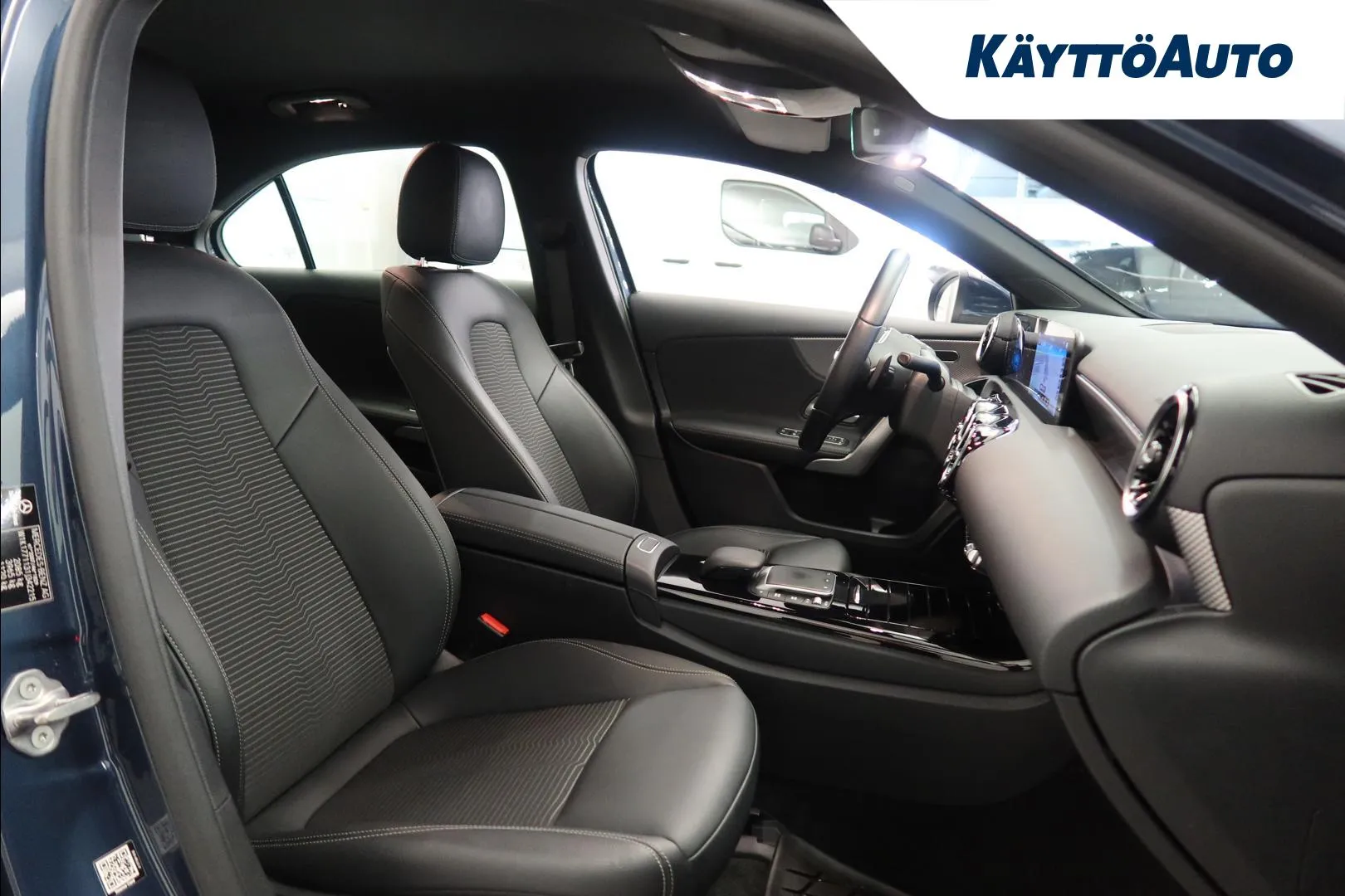 Mercedes-Benz A IPK-439 carousel image