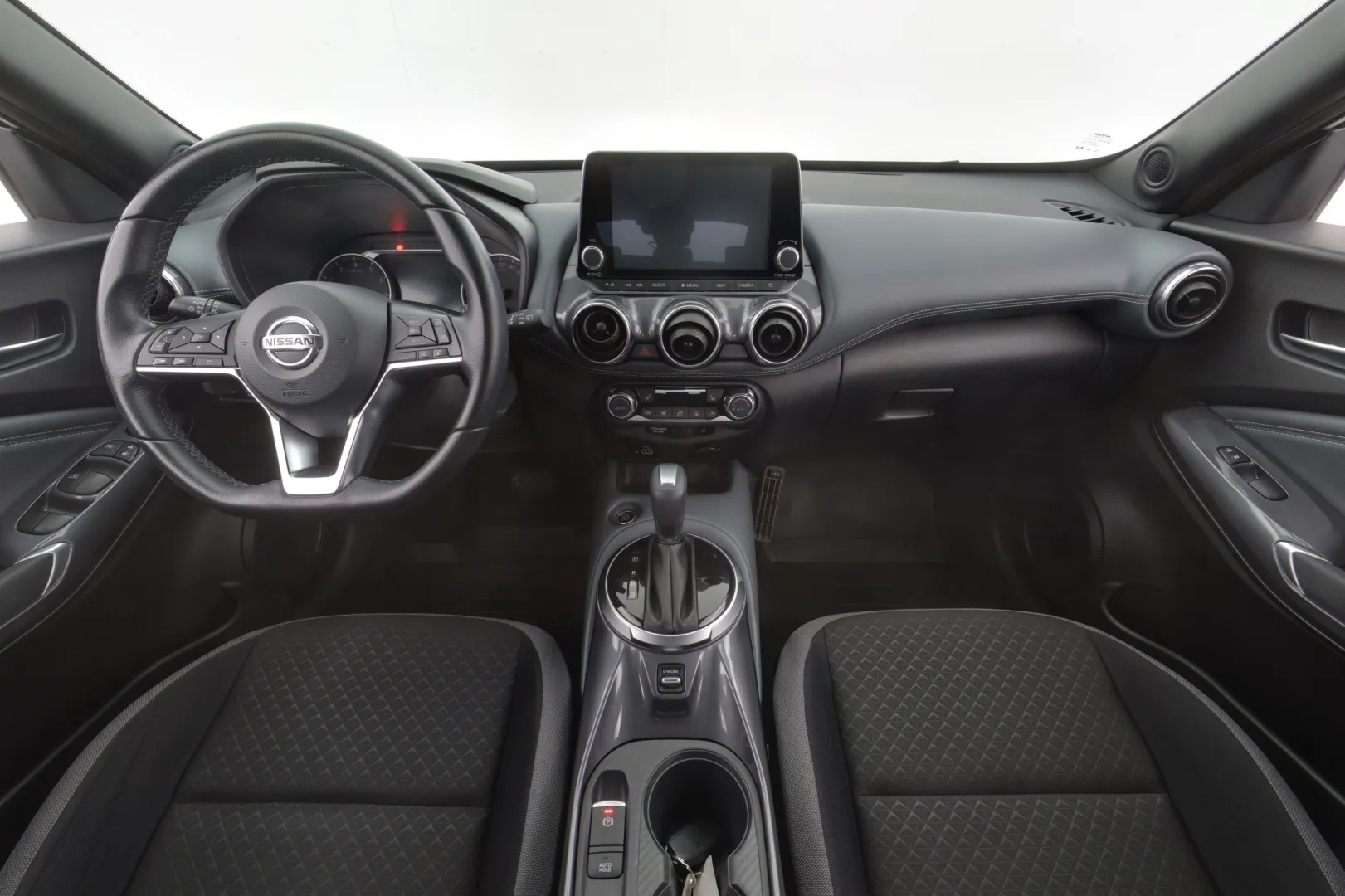 NISSAN Juke GZV-171 carousel image