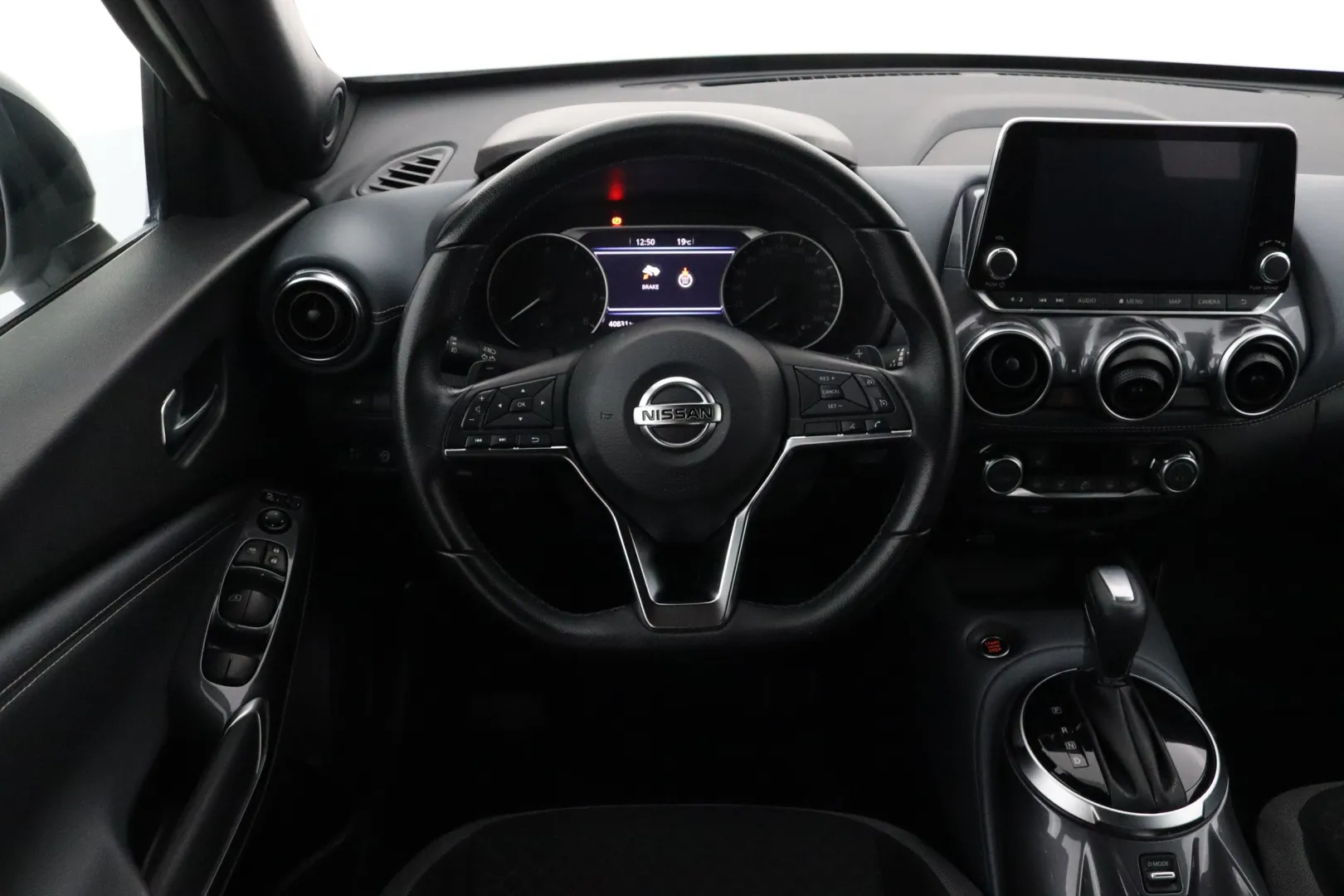 NISSAN Juke GZV-171 carousel image