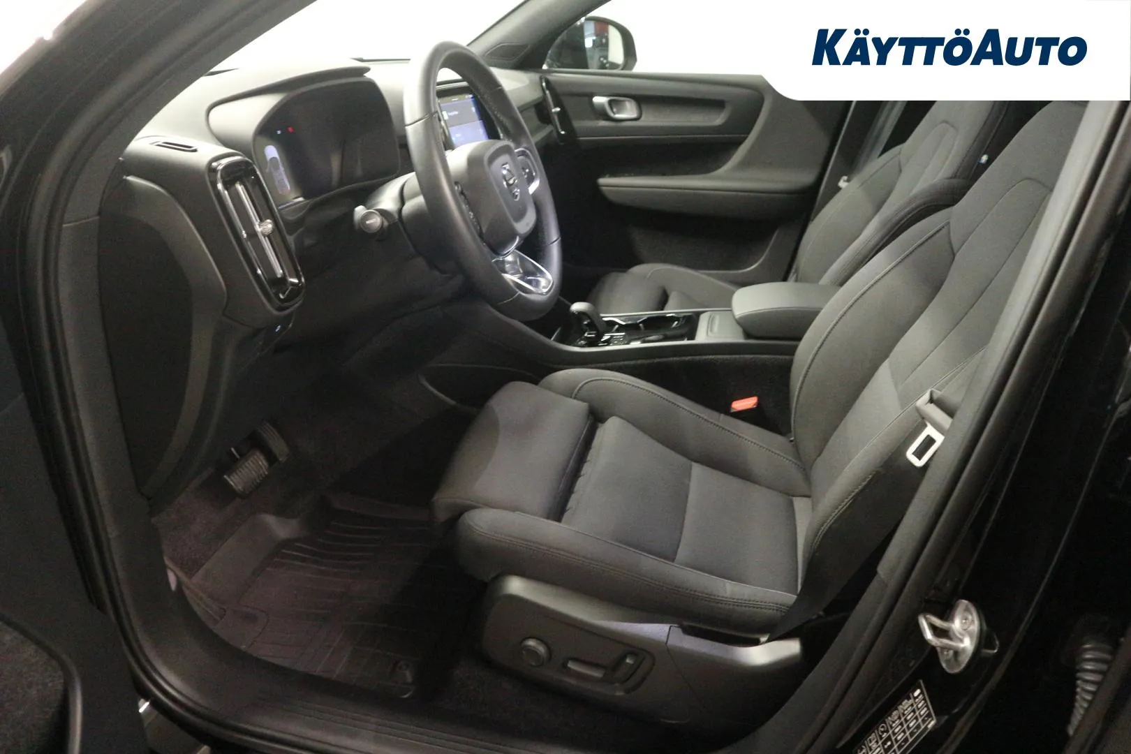 VOLVO C40 FSP-572 carousel image