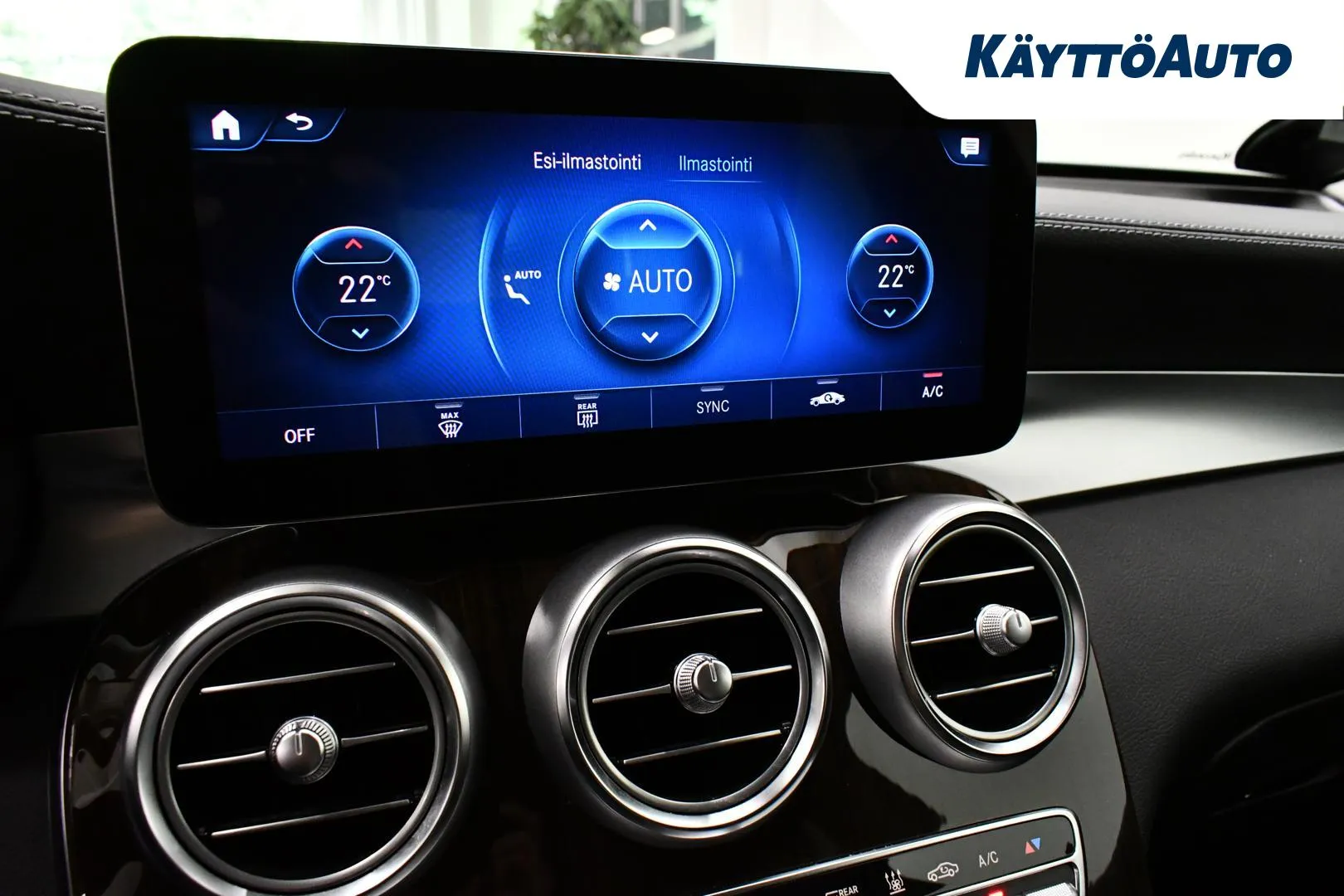 MERCEDES-BENZ GLC IZA-496 carousel image