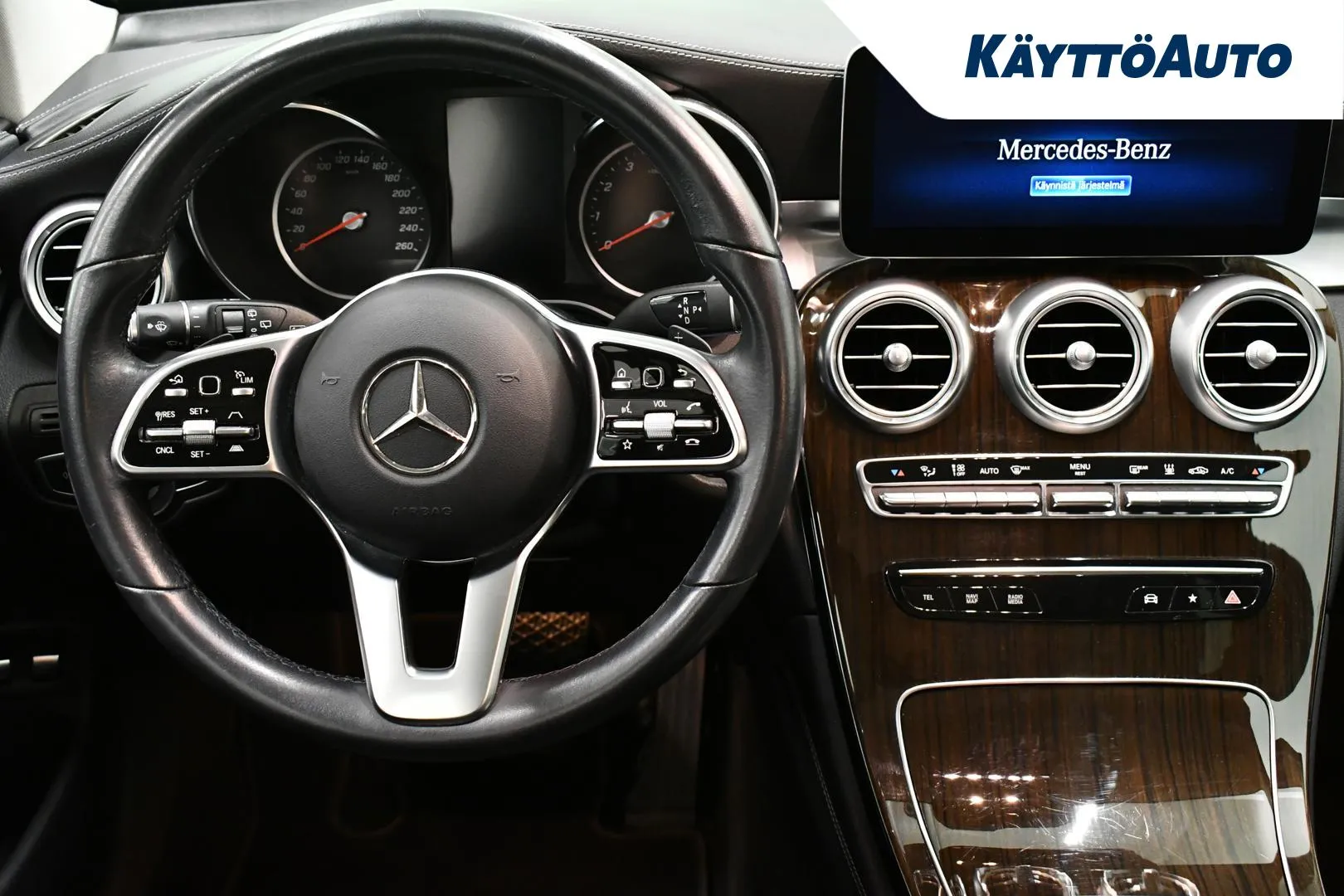 MERCEDES-BENZ GLC IZA-496 carousel image