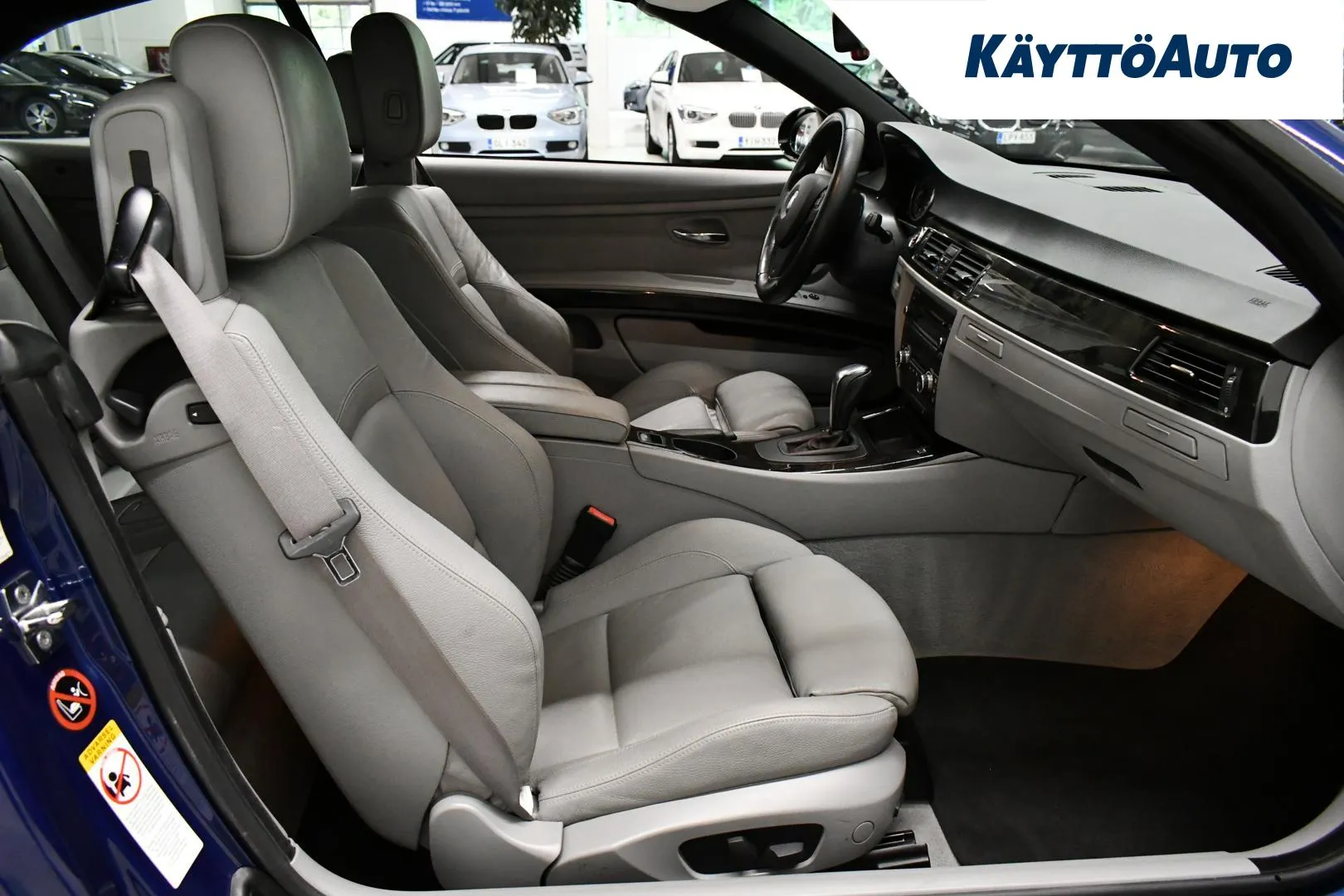 BMW 325 AUY-860 carousel image