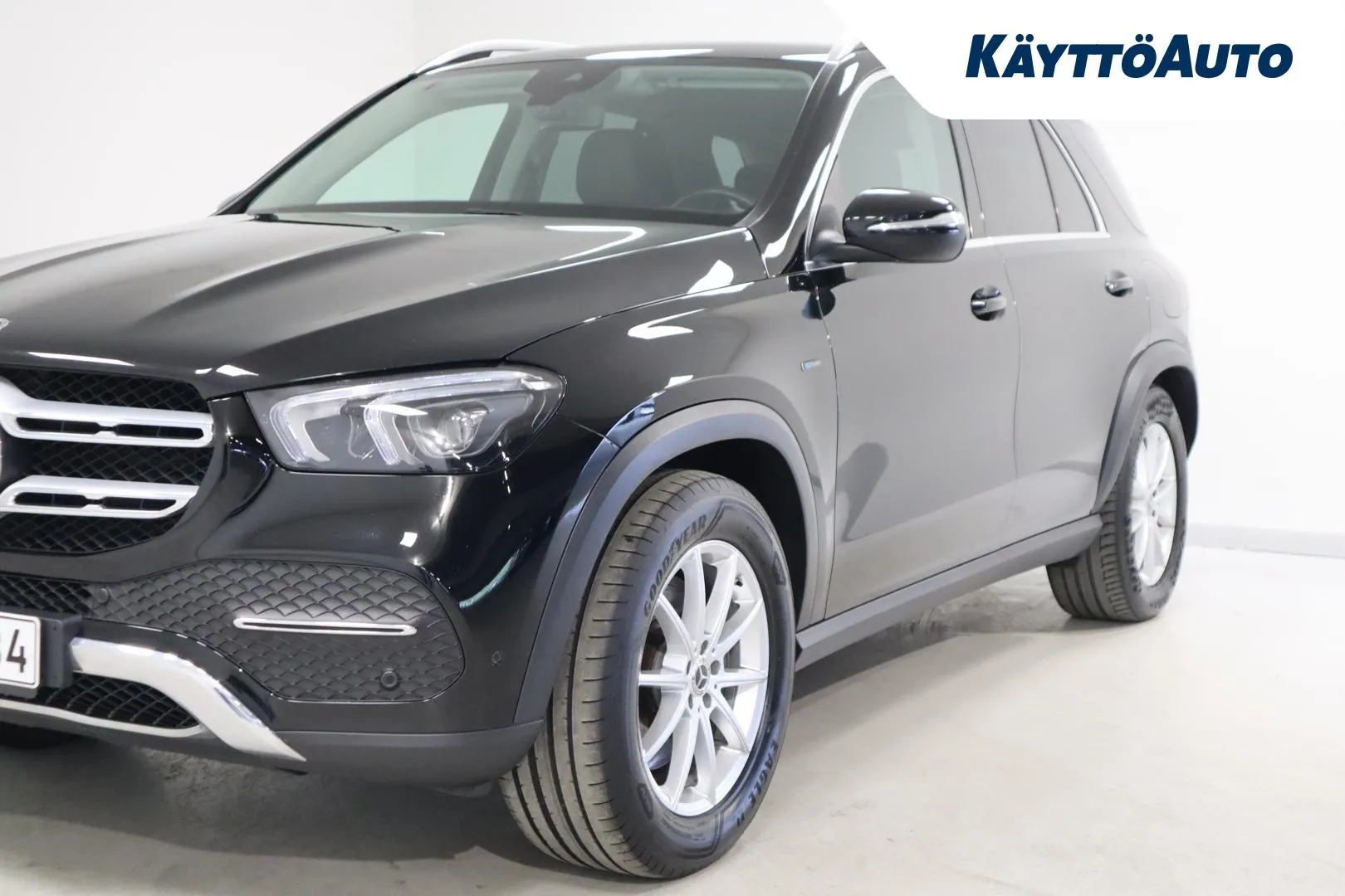 MERCEDES-BENZ GLE CRG-684 carousel image