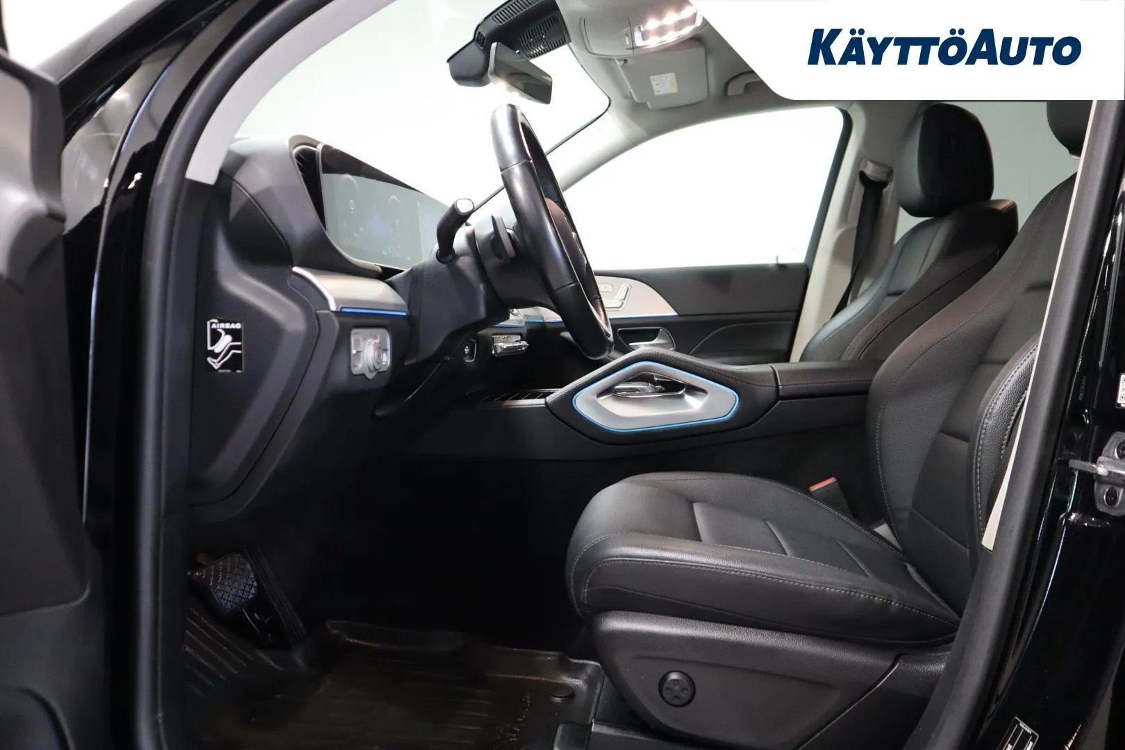 MERCEDES-BENZ GLE CRG-684 carousel image