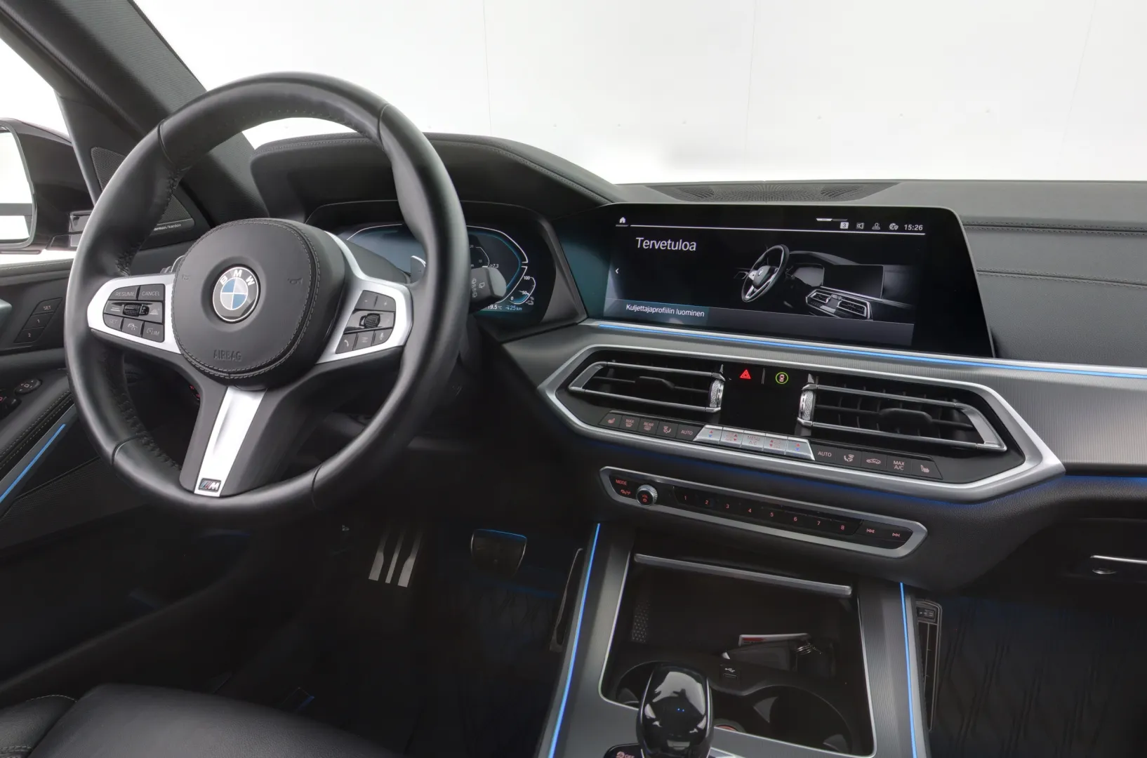 BMW X5 SOM-885 carousel image