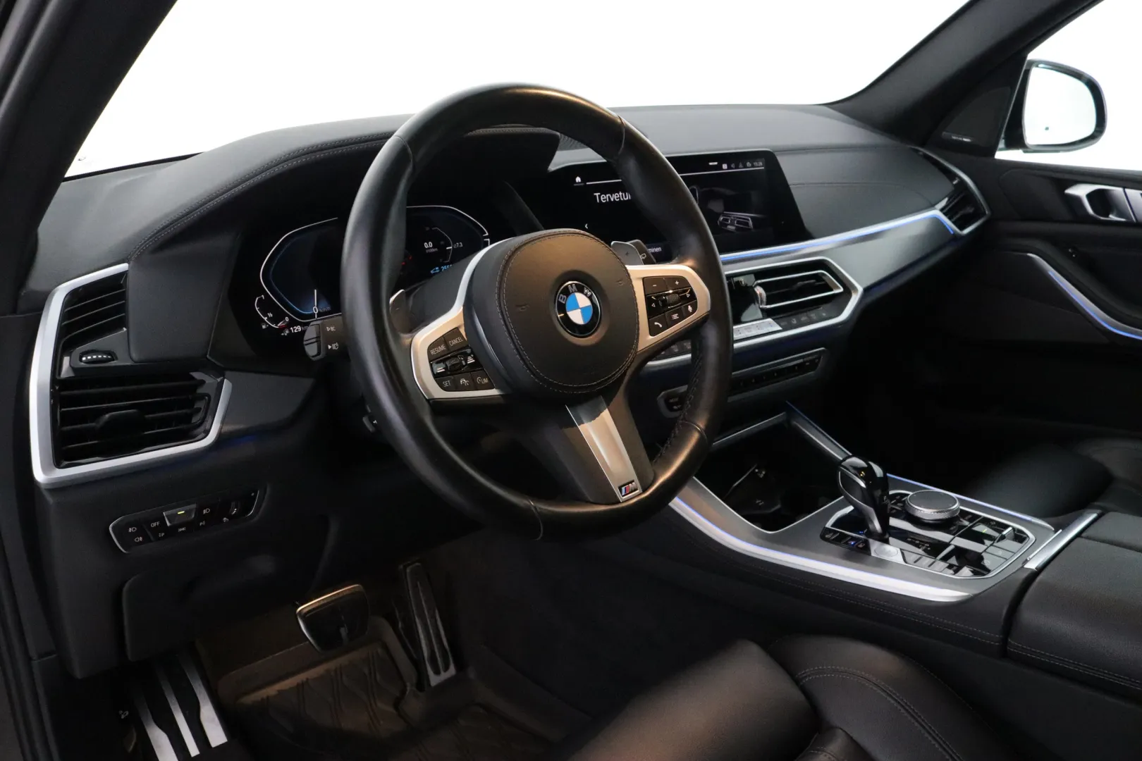 BMW X5 SOM-885 carousel image
