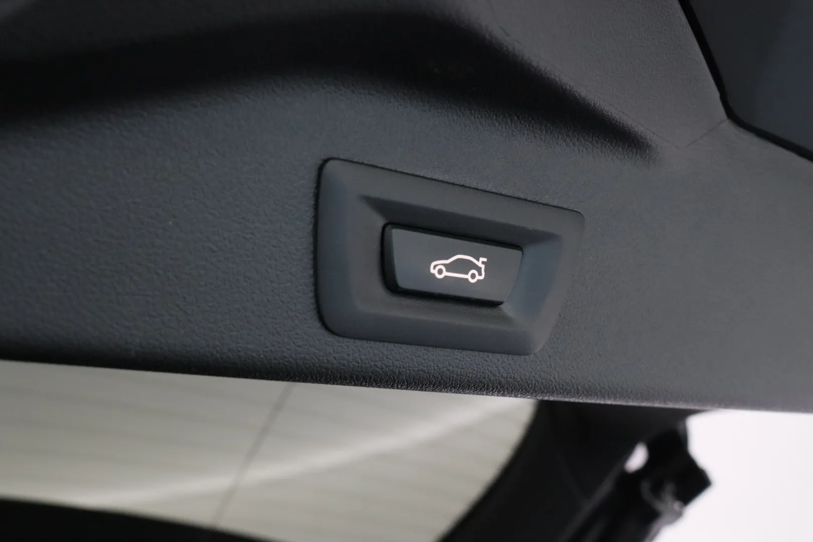 BMW X5 SOM-885 carousel image