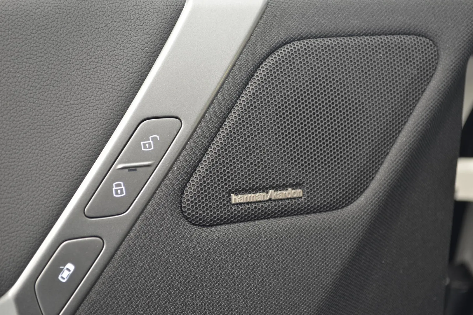BMW iX GRJ-803 carousel image