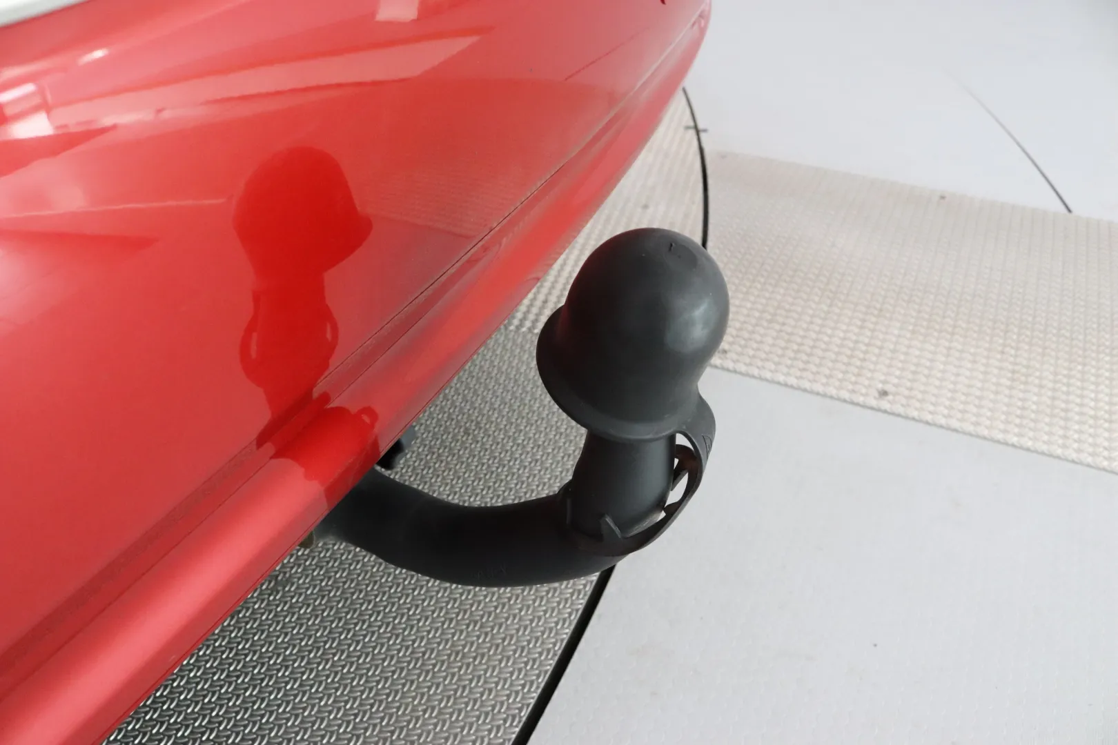 Toyota Avensis CIG-653 carousel image