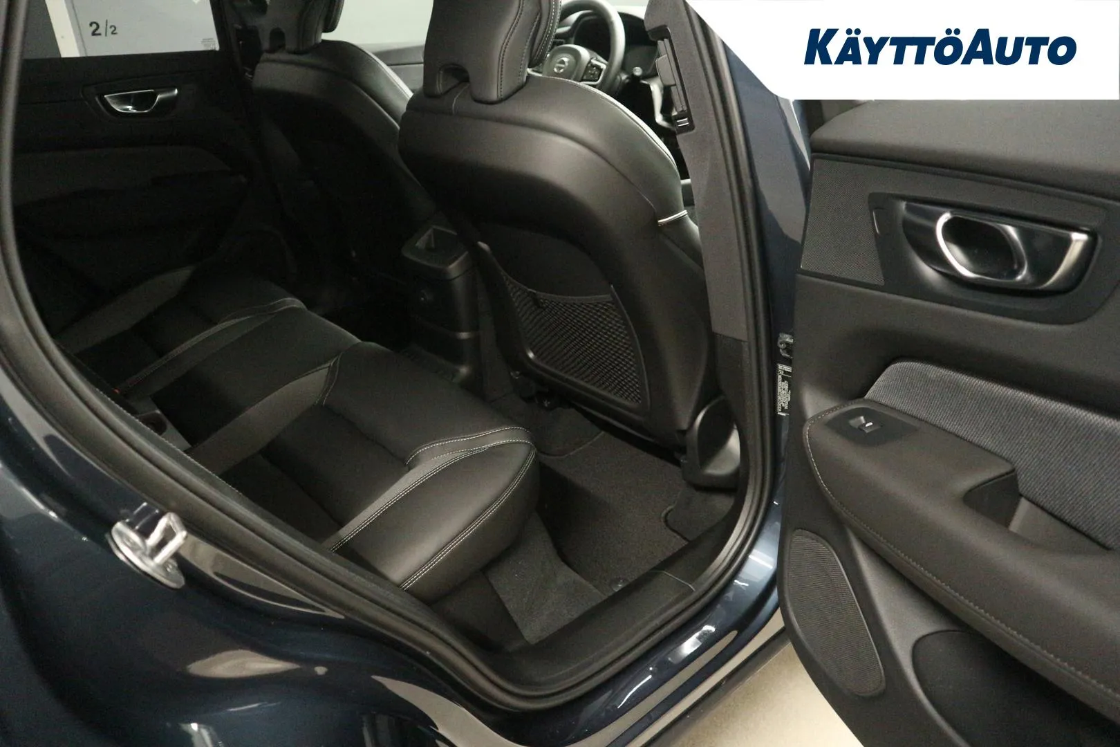 Volvo XC60 ISJ-269 carousel image